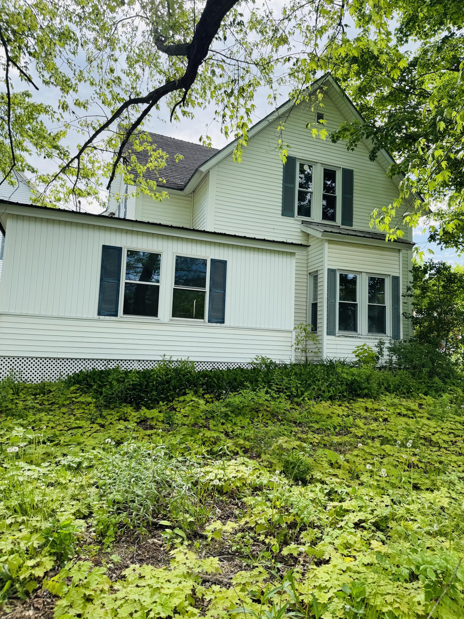 156 Railroad Street