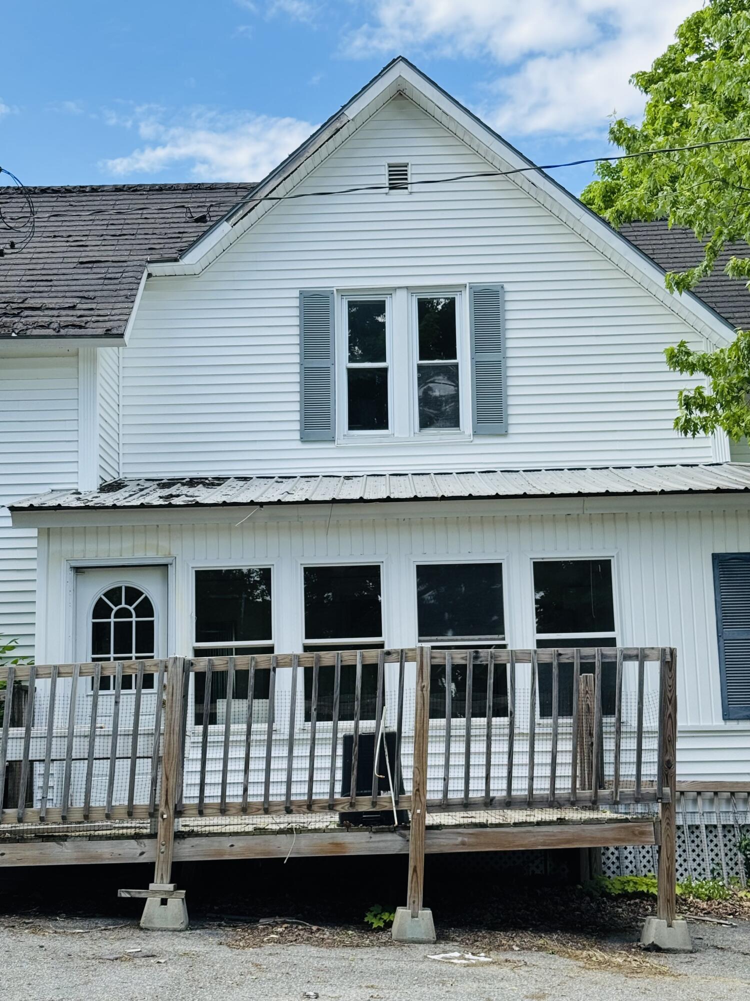 156 Railroad Street