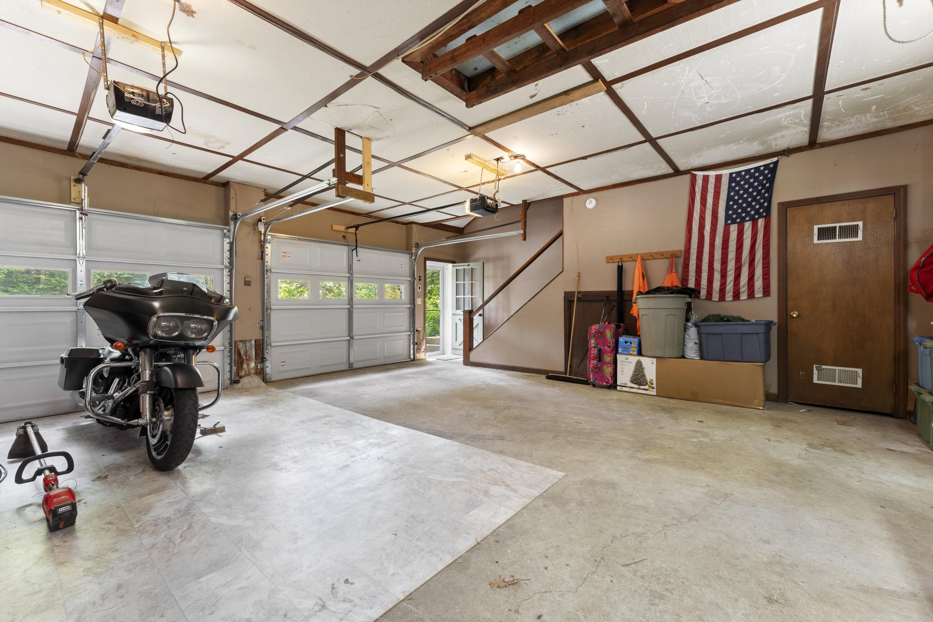 62 Country Club Road