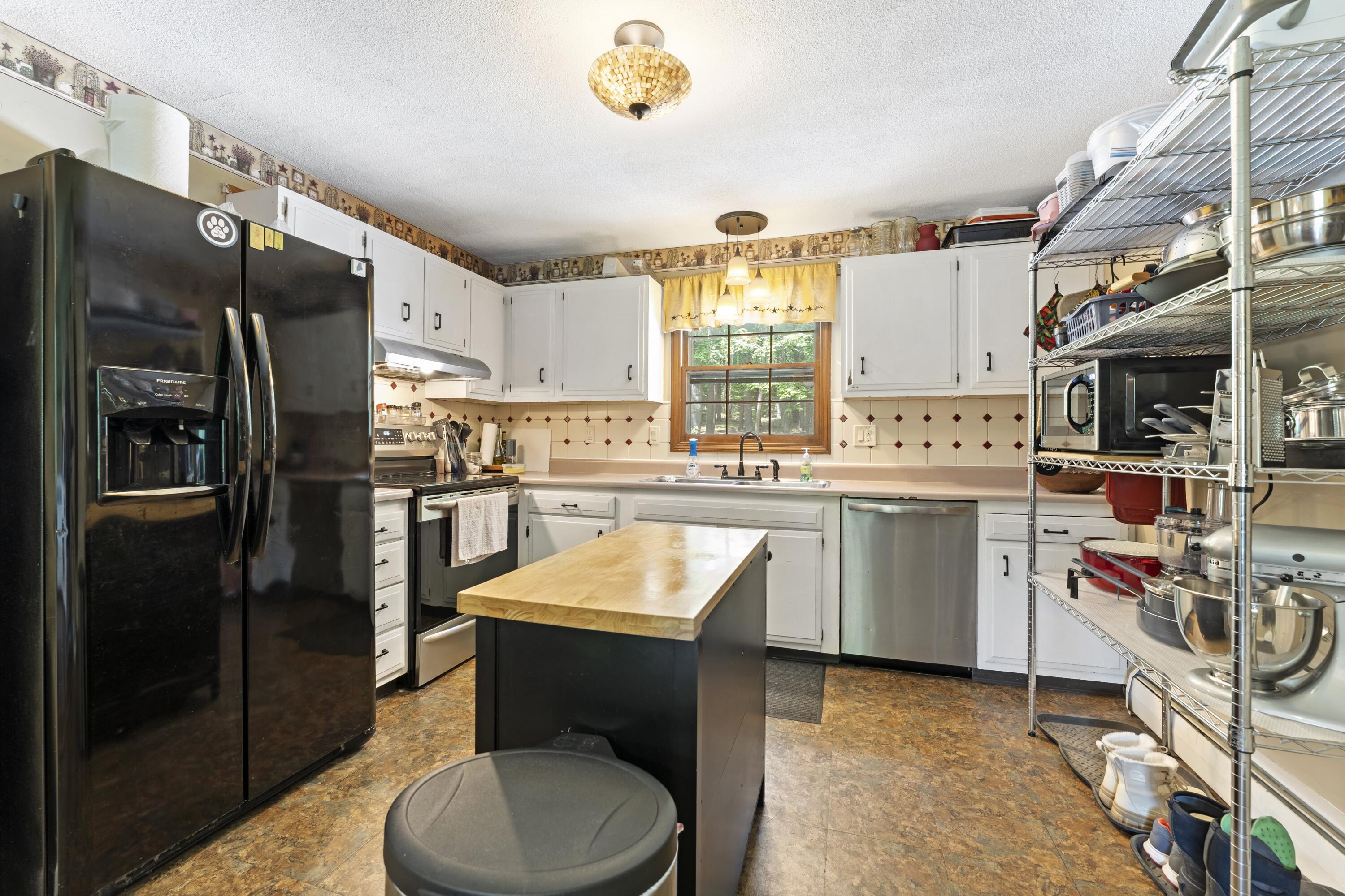 62 Country Club Road