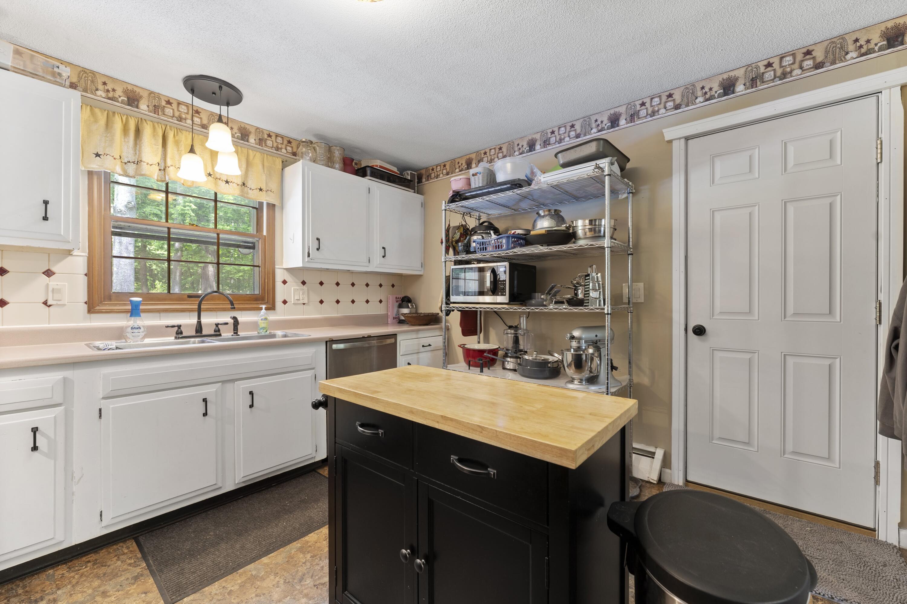 62 Country Club Road