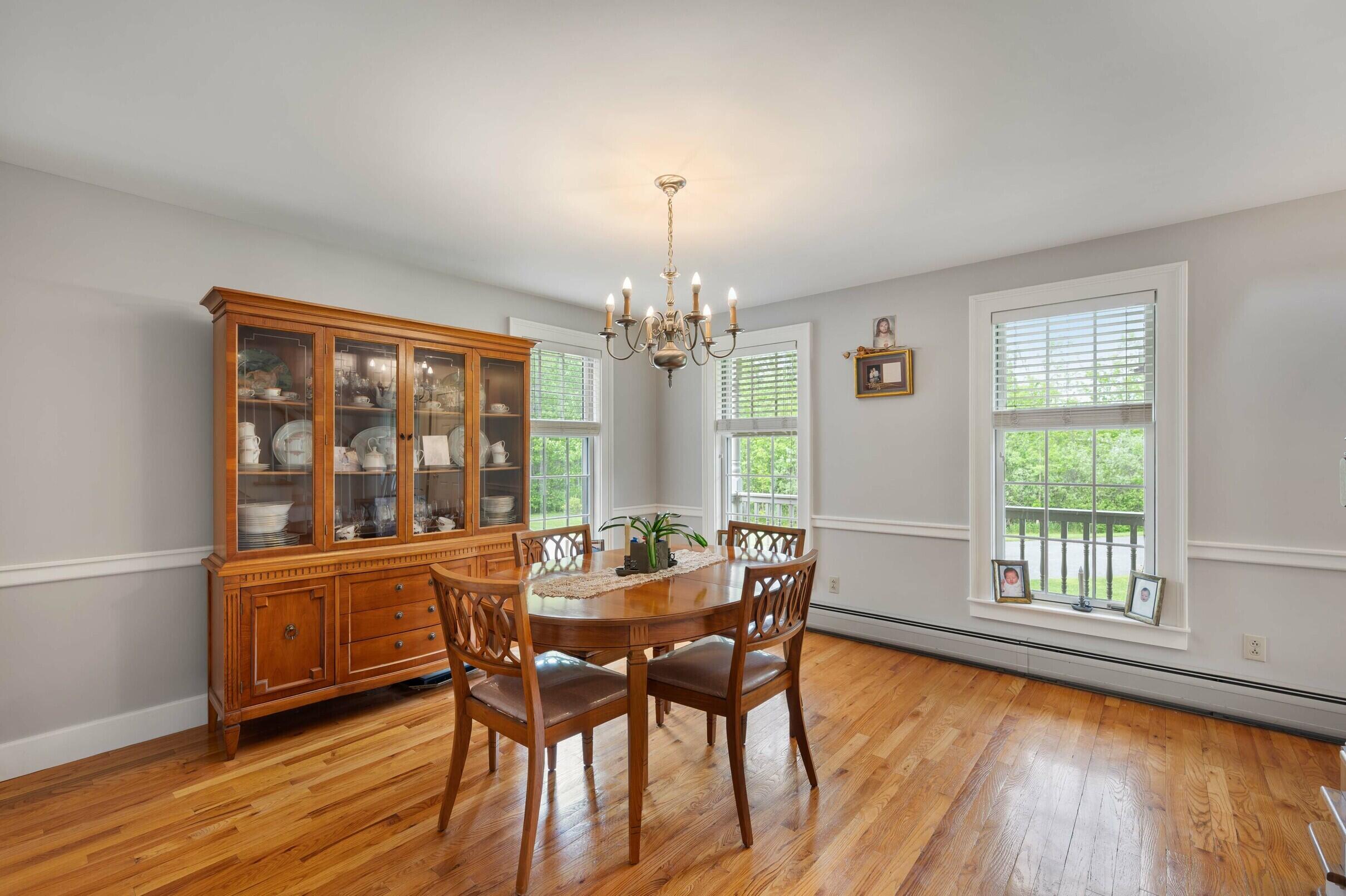 11 Troy Road