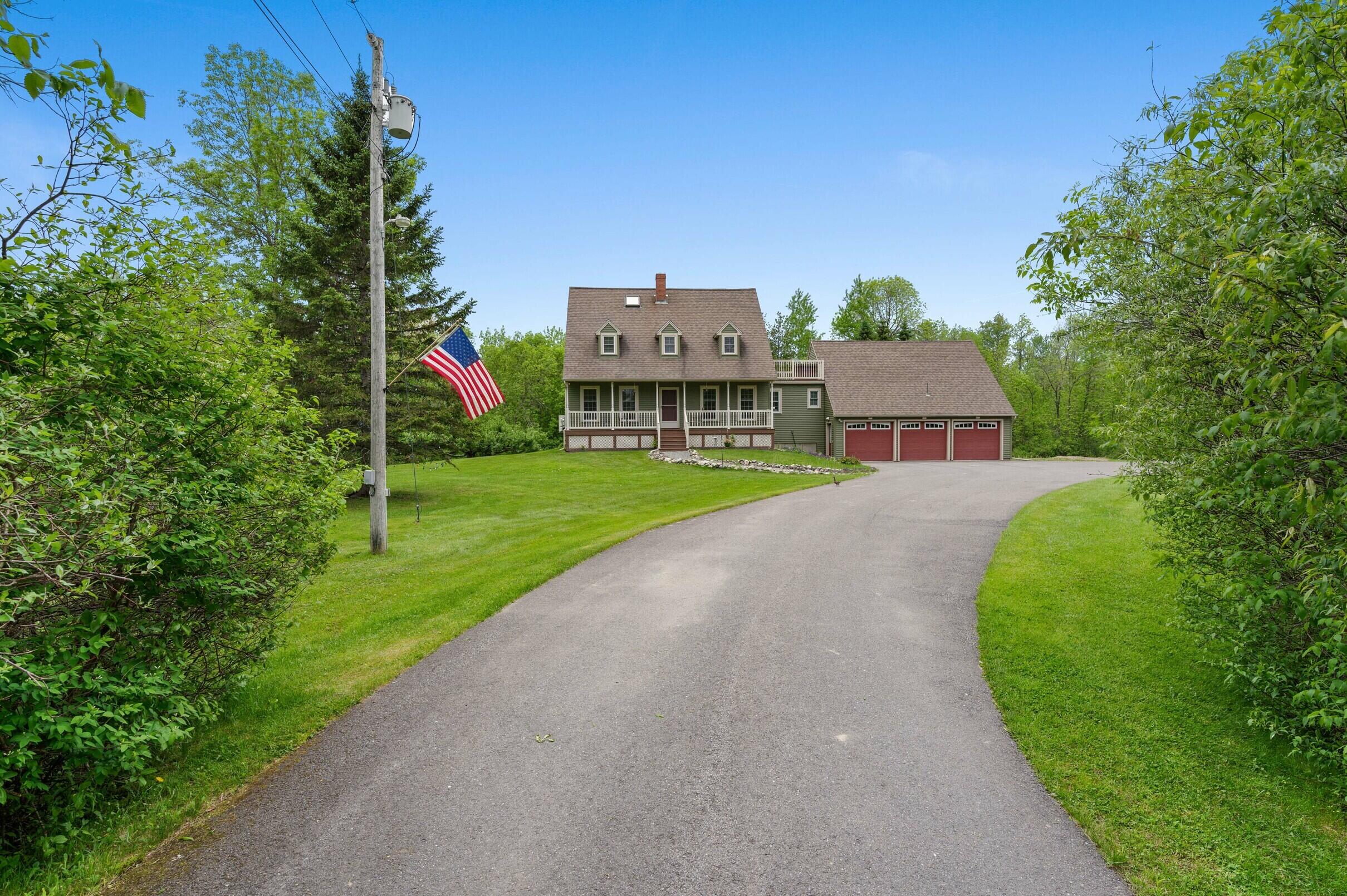 11 Troy Road