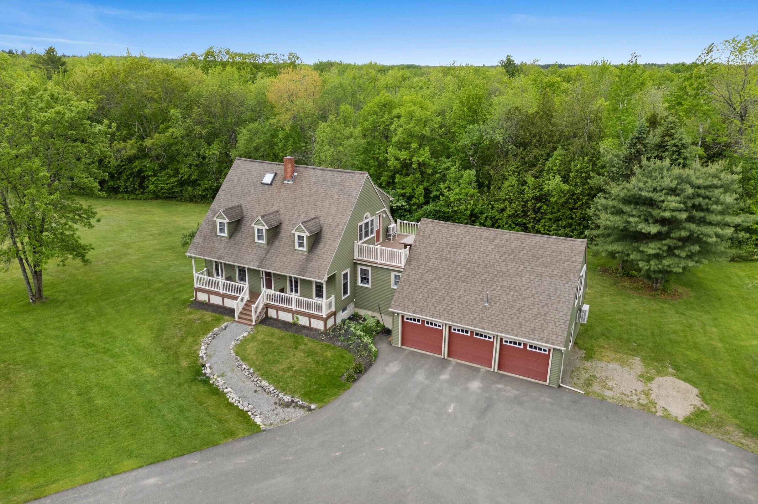 11 Troy Road