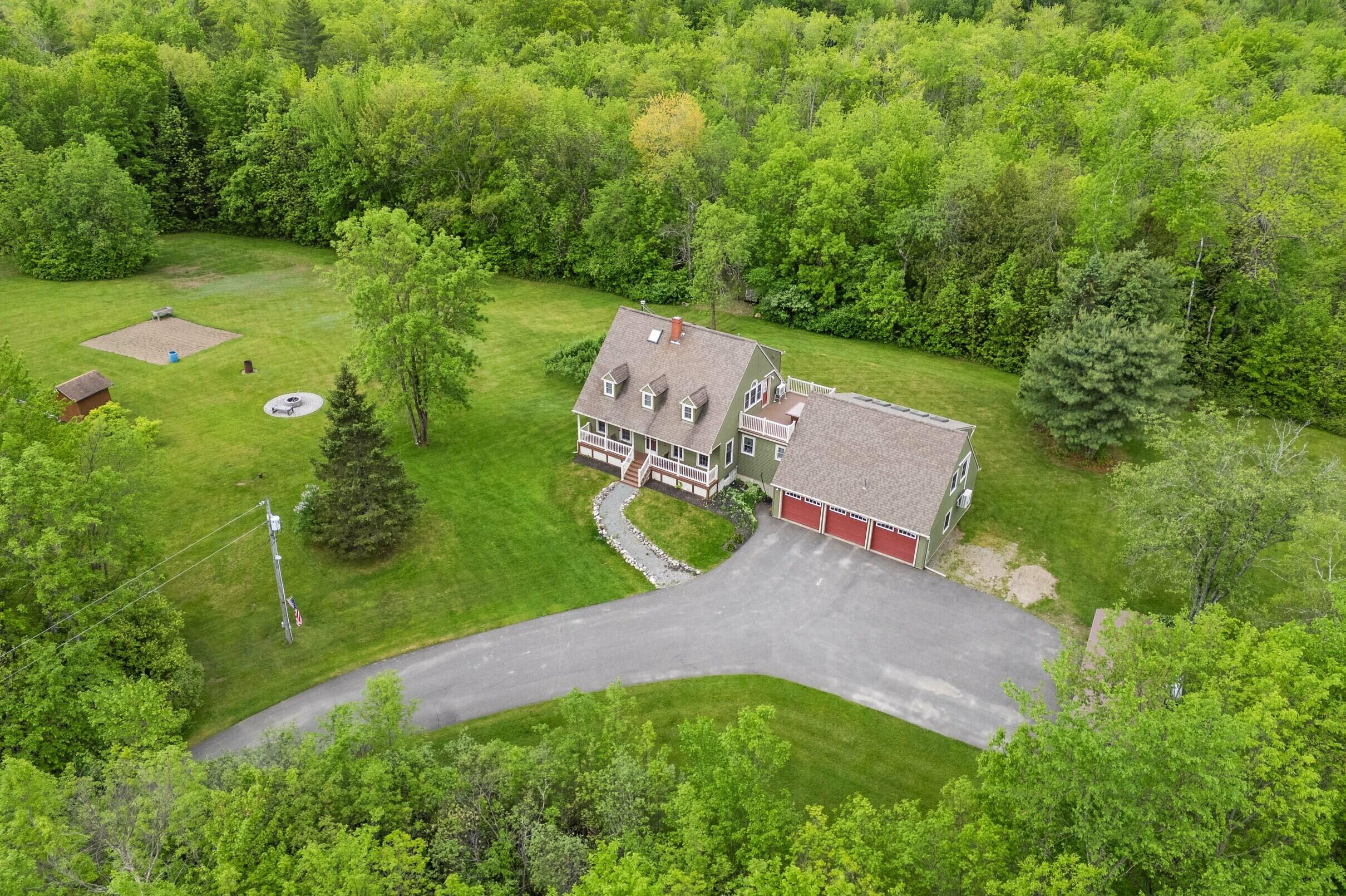 11 Troy Road