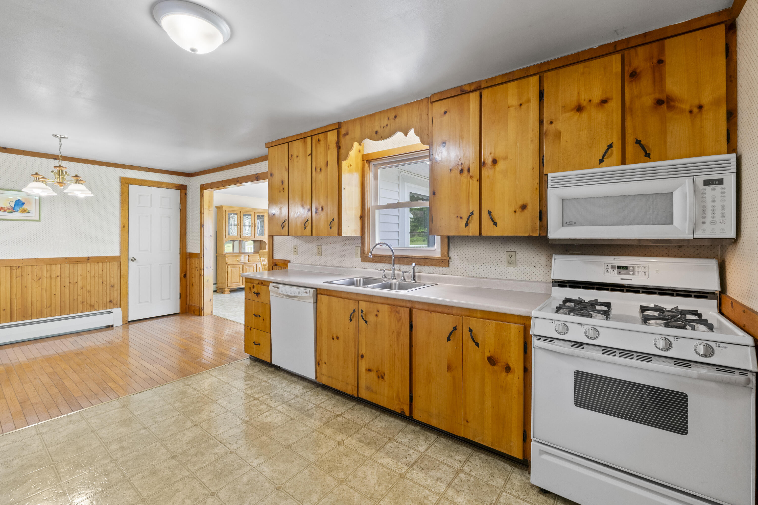 19 Windy Meadows Drive