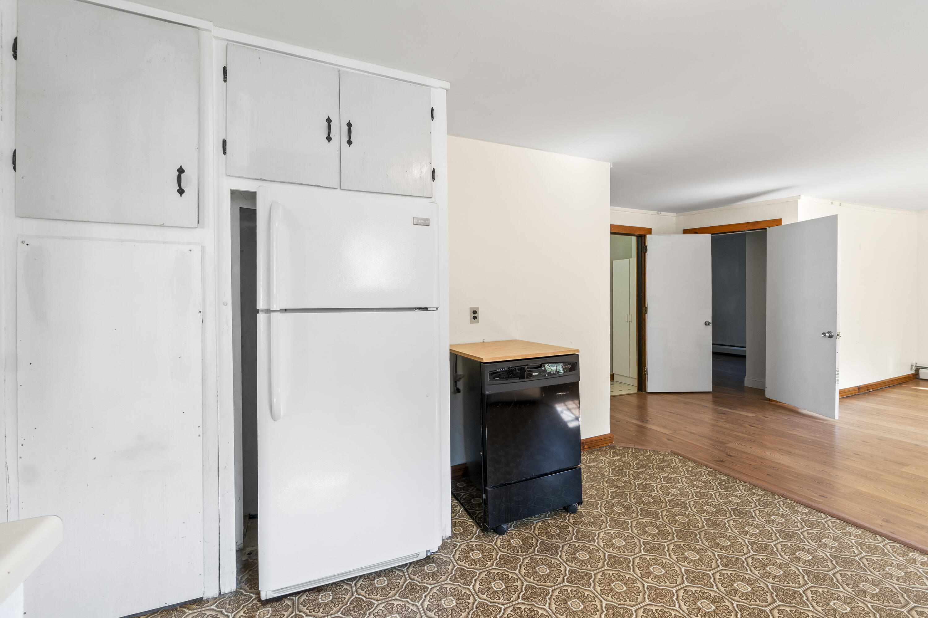 19 Windy Meadows Drive