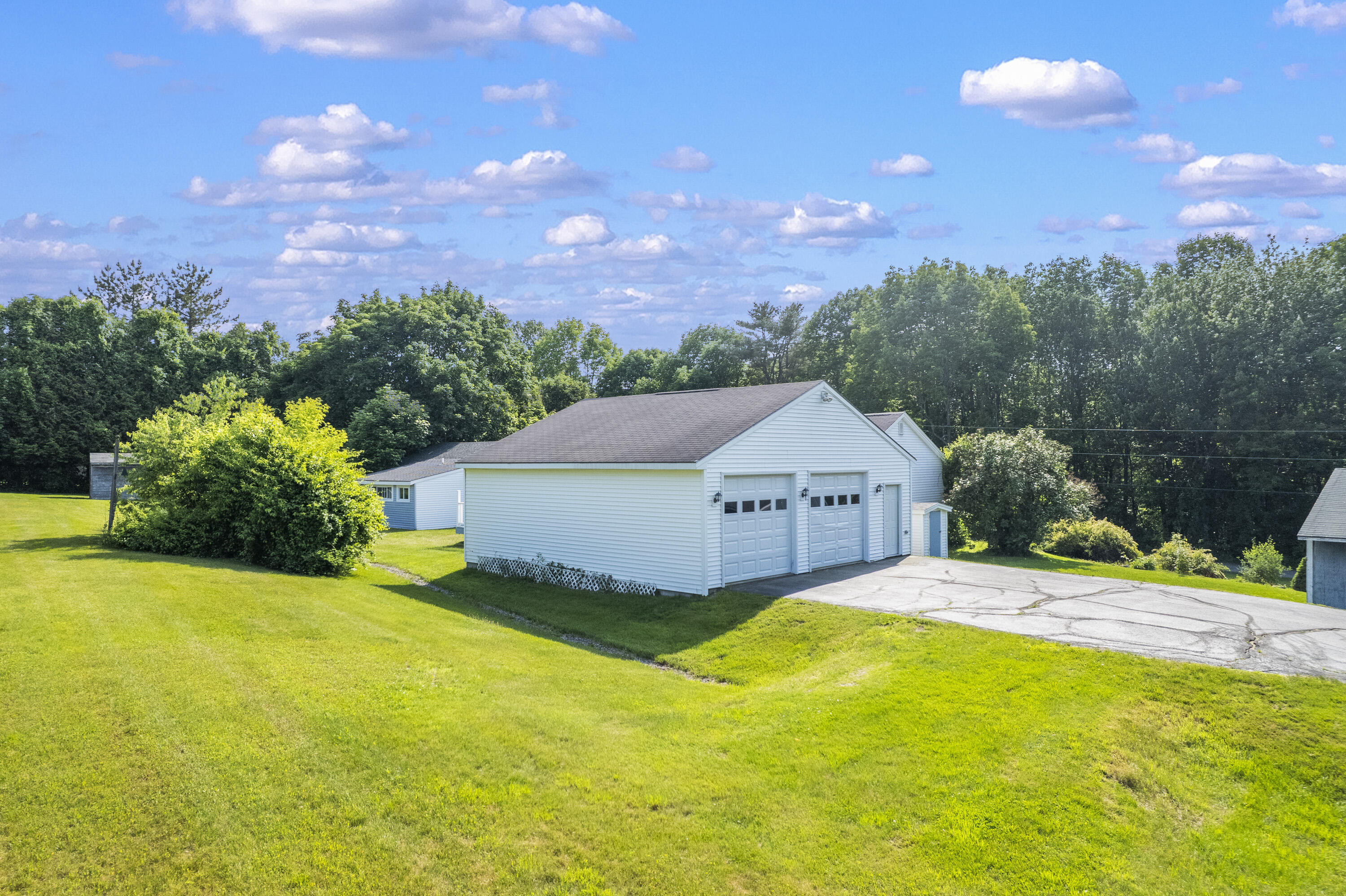 19 Windy Meadows Drive