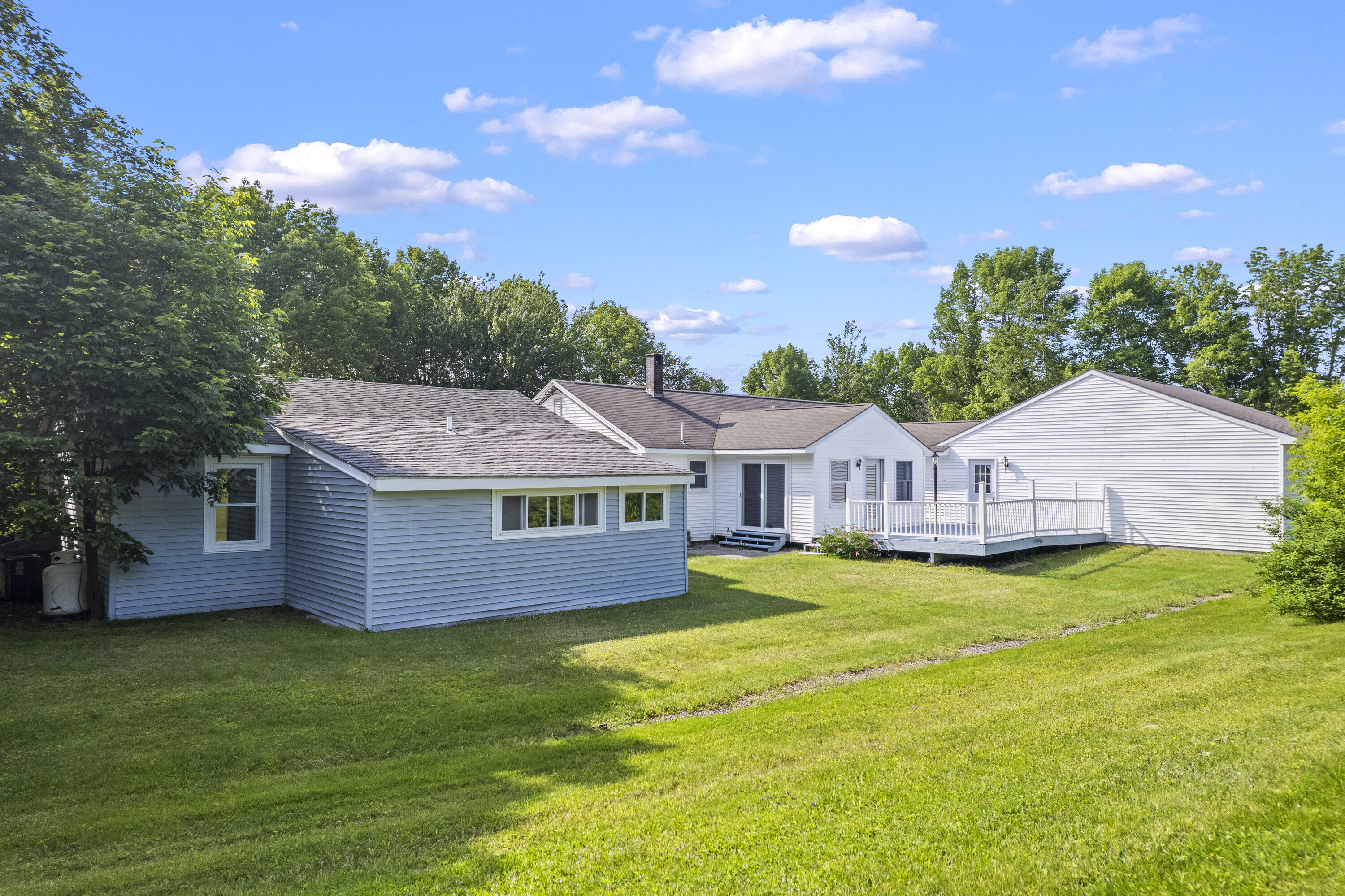 19 Windy Meadows Drive