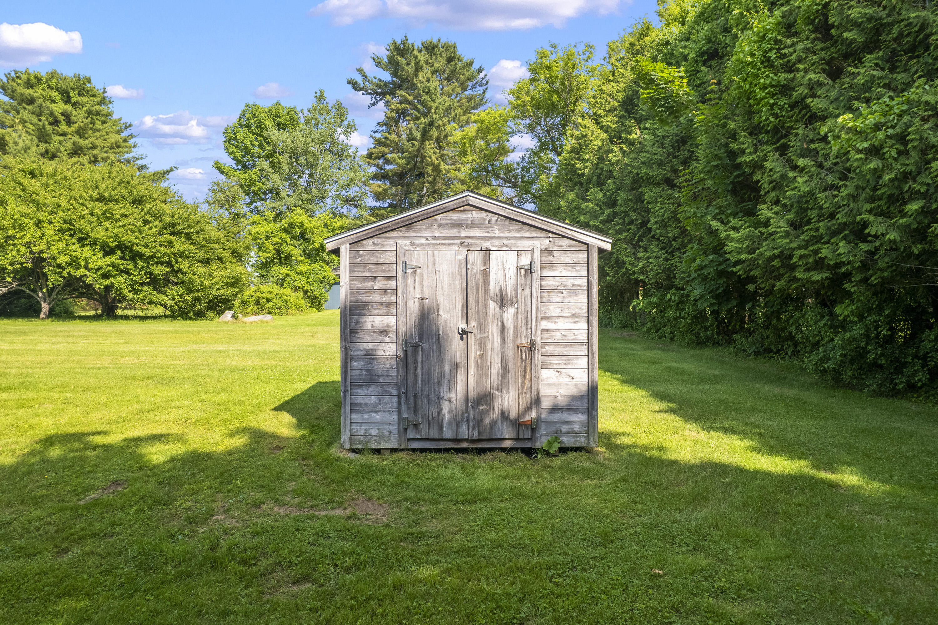 19 Windy Meadows Drive