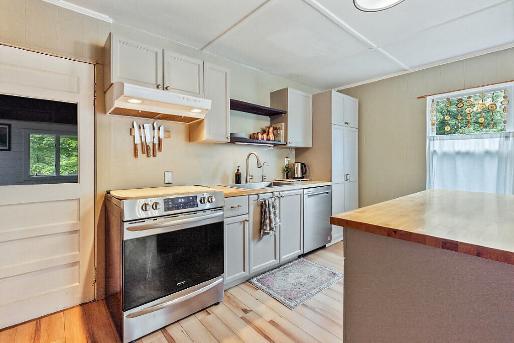 171 Bassett Road