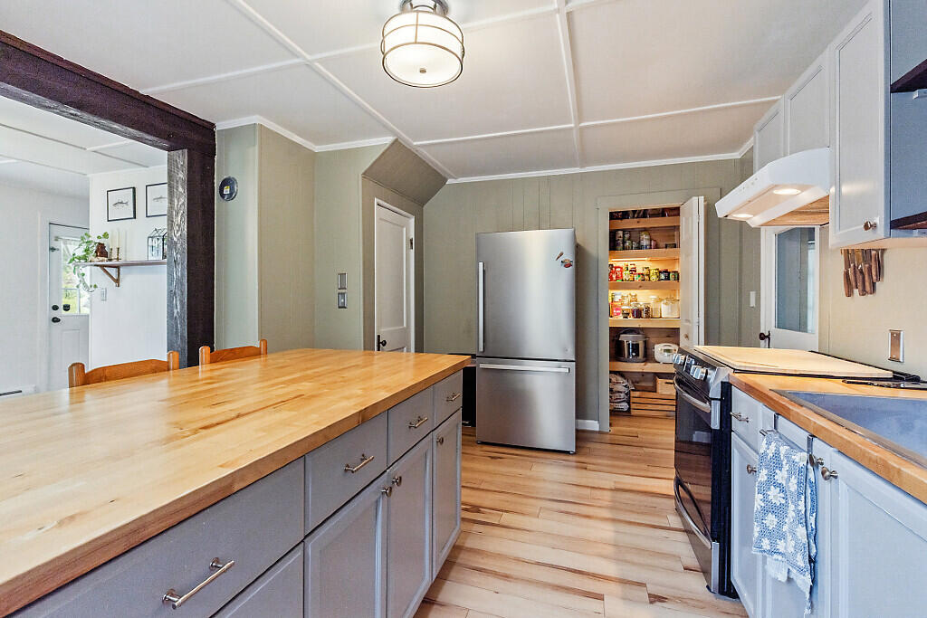 171 Bassett Road