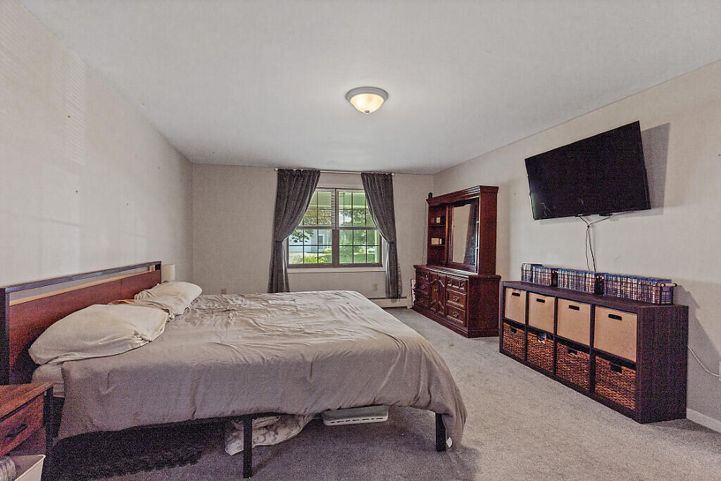6 Clearview Avenue