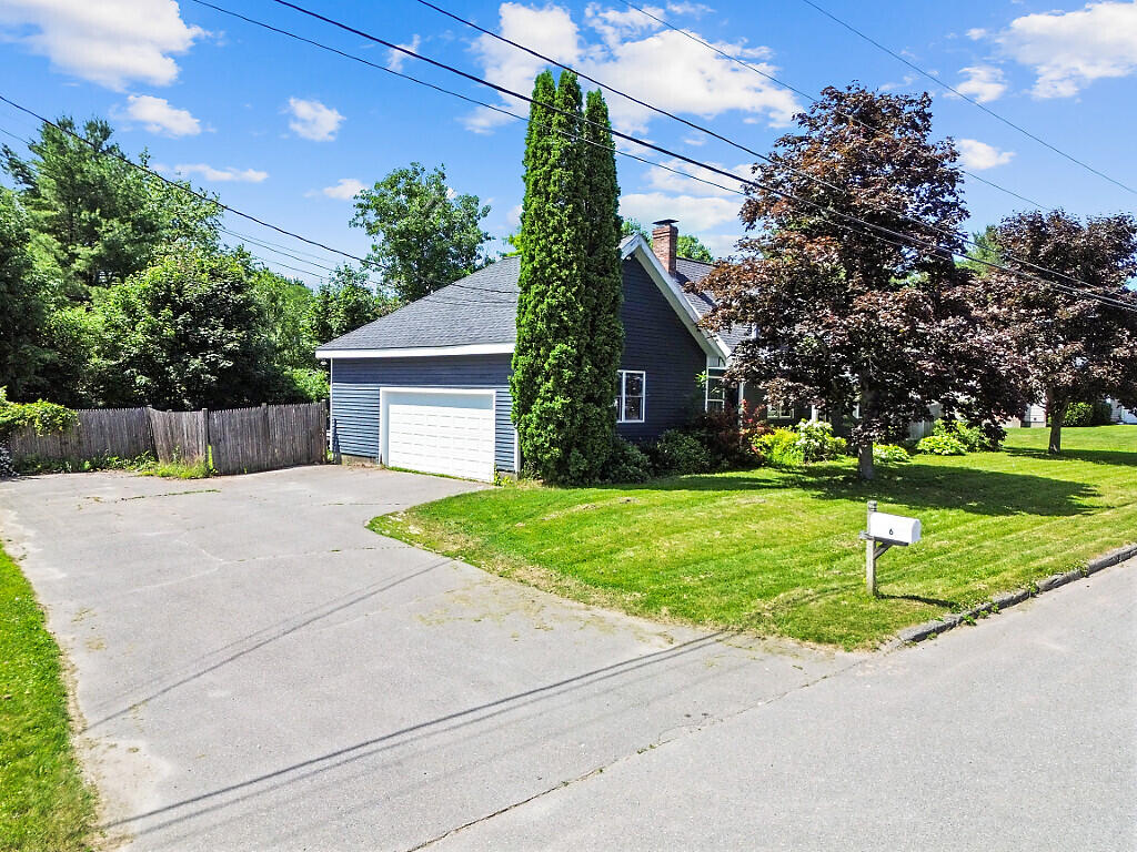 6 Clearview Avenue