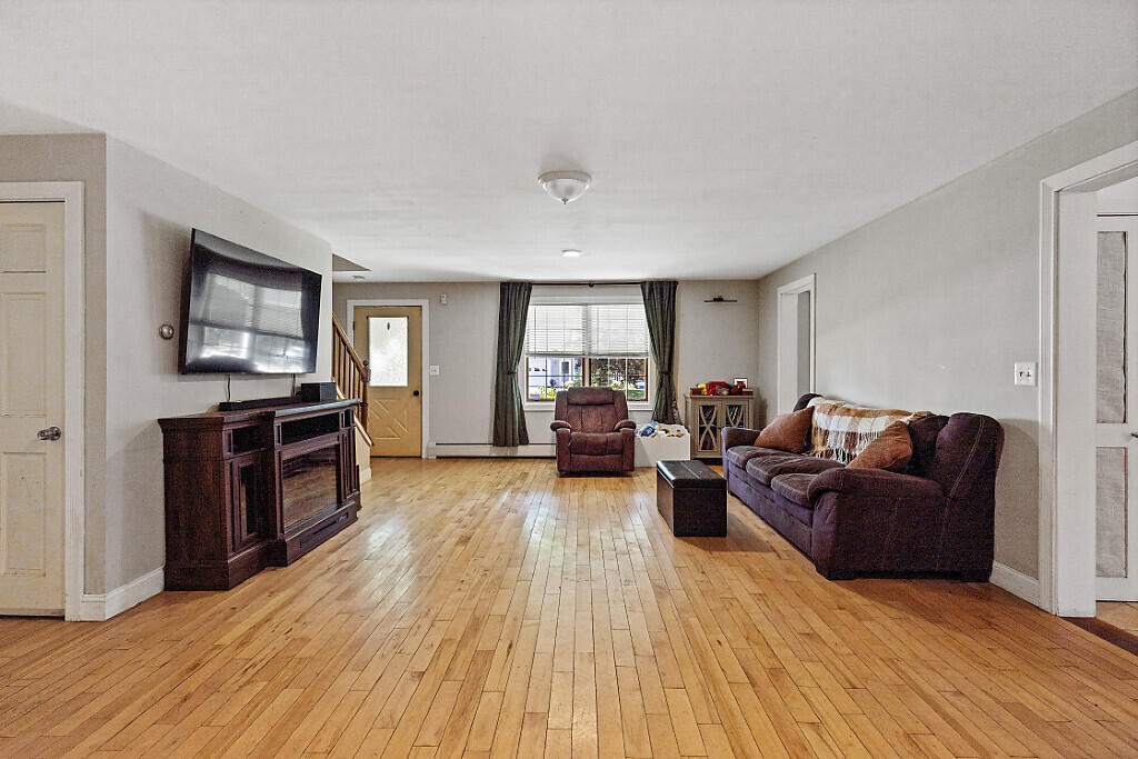 6 Clearview Avenue