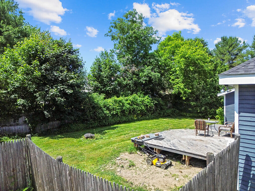 6 Clearview Avenue