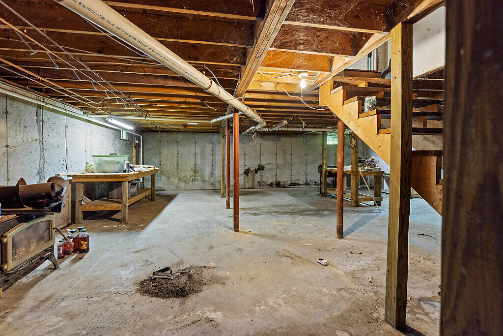 6 Clearview Avenue