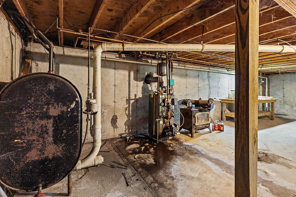 6 Clearview Avenue