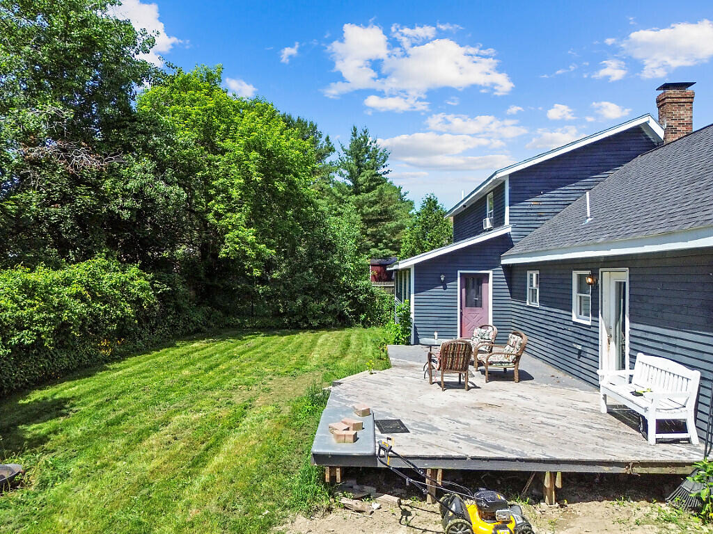 6 Clearview Avenue