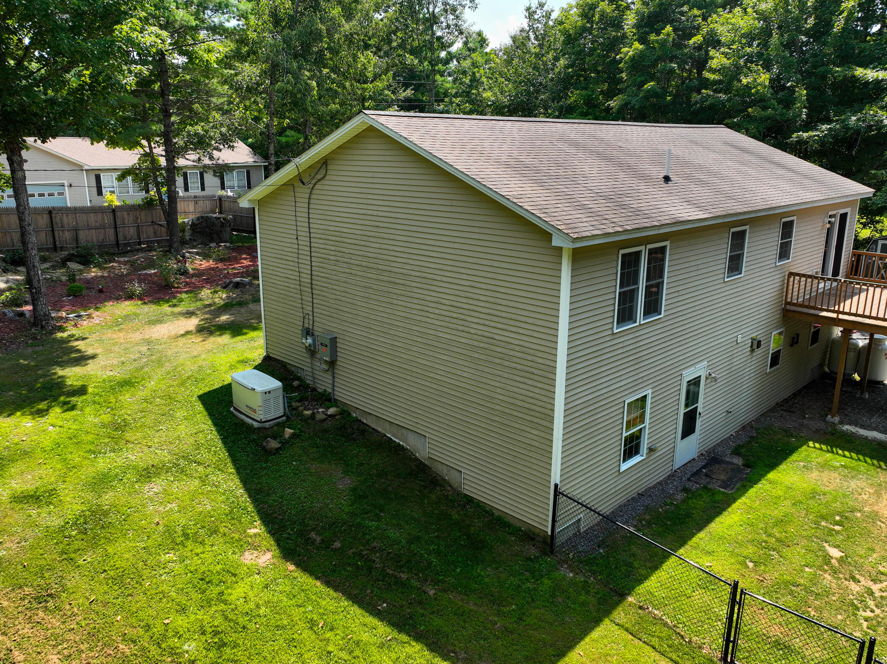 88 Hillcrest Dr Extension