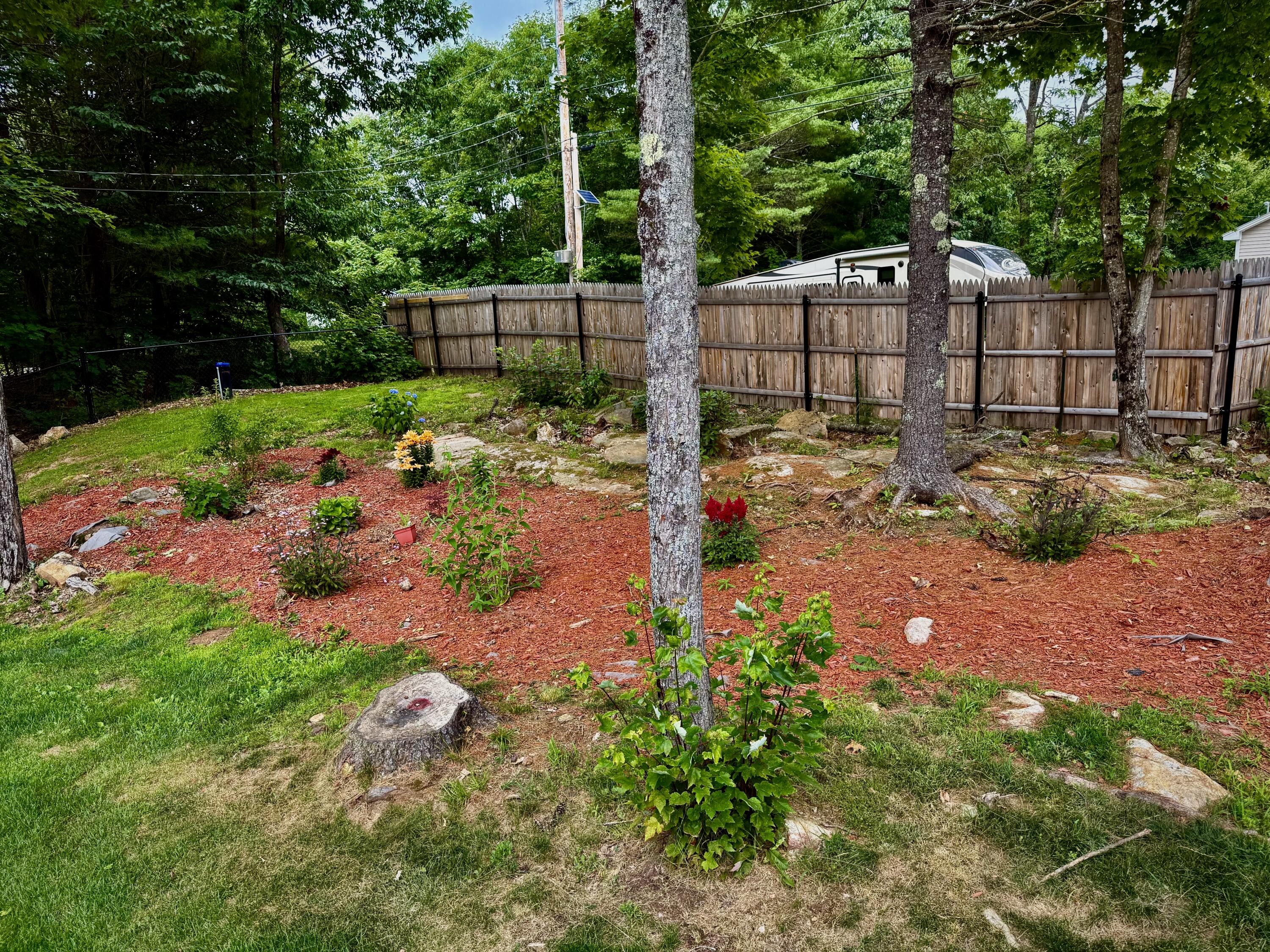 88 Hillcrest Dr Extension