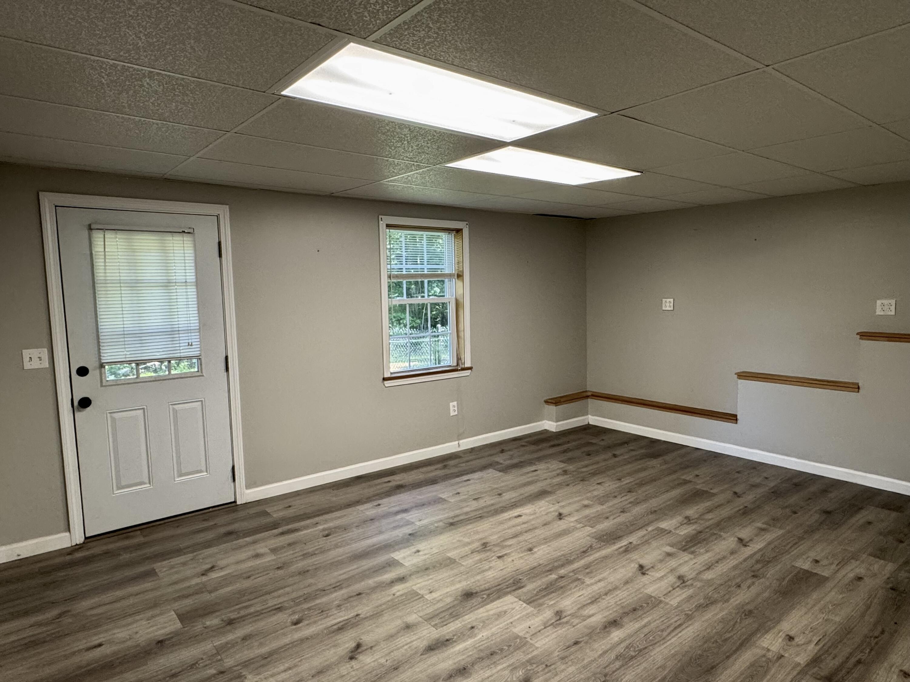 88 Hillcrest Dr Extension