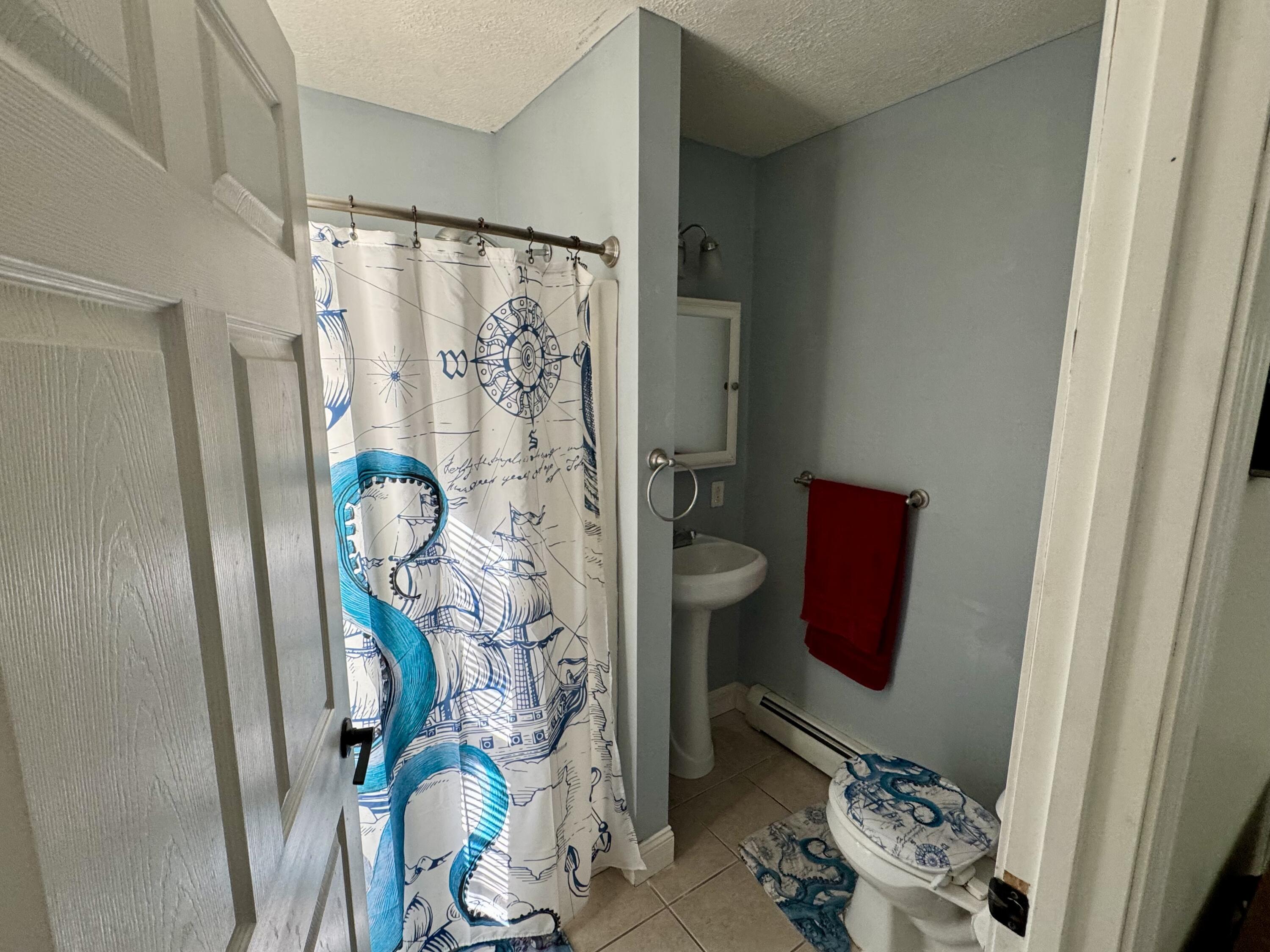 88 Hillcrest Dr Extension