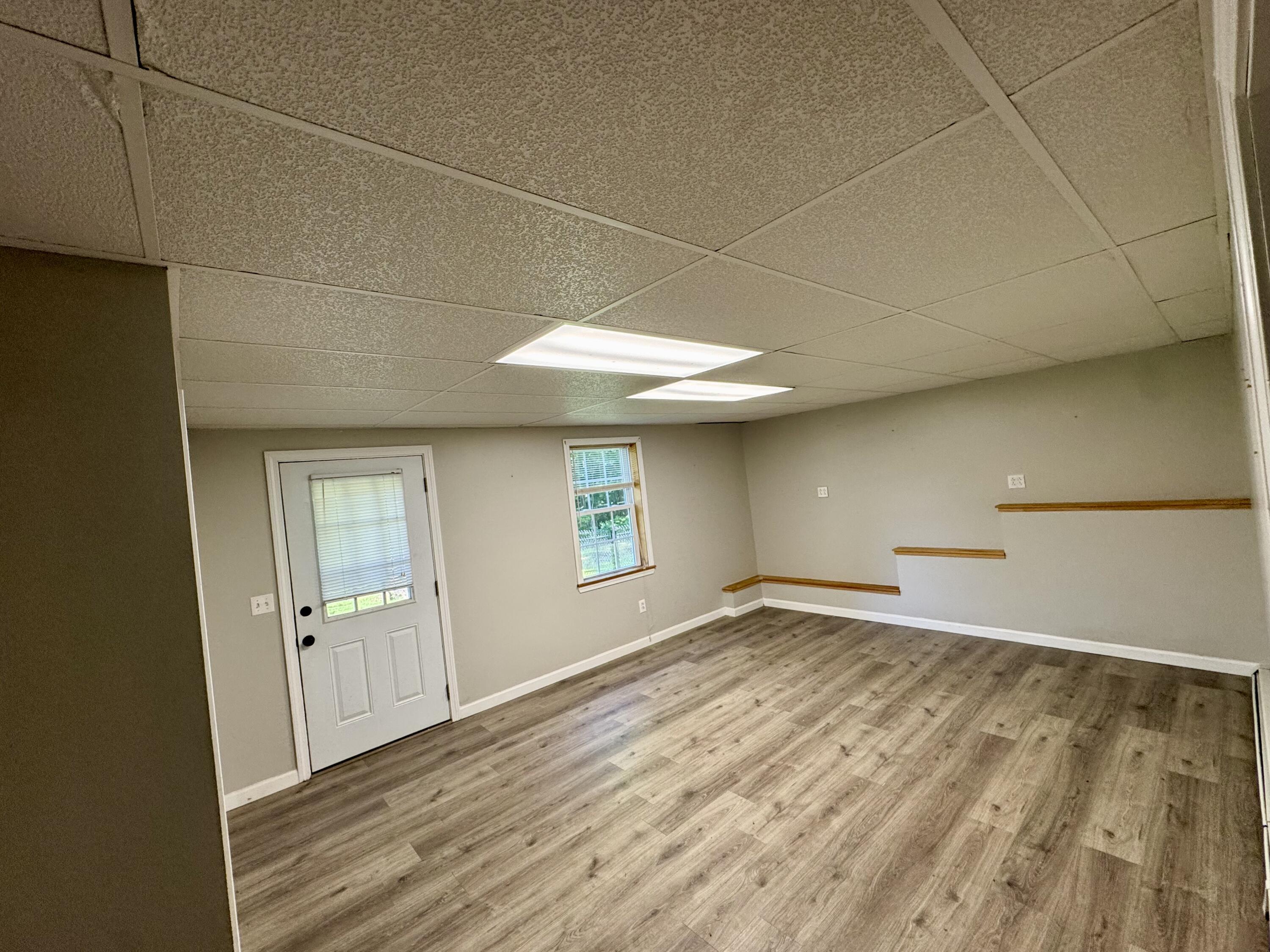 88 Hillcrest Dr Extension