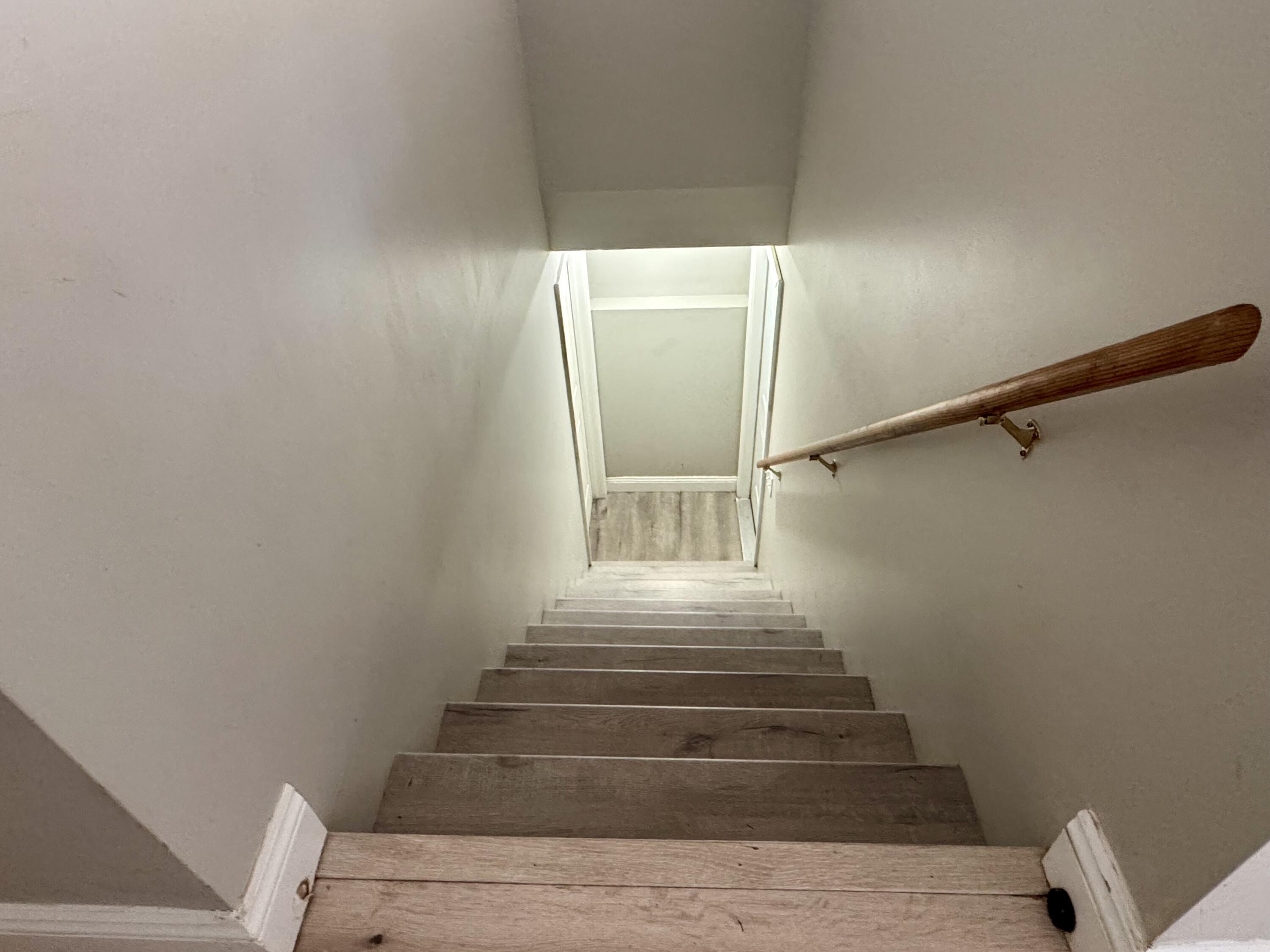 88 Hillcrest Dr Extension