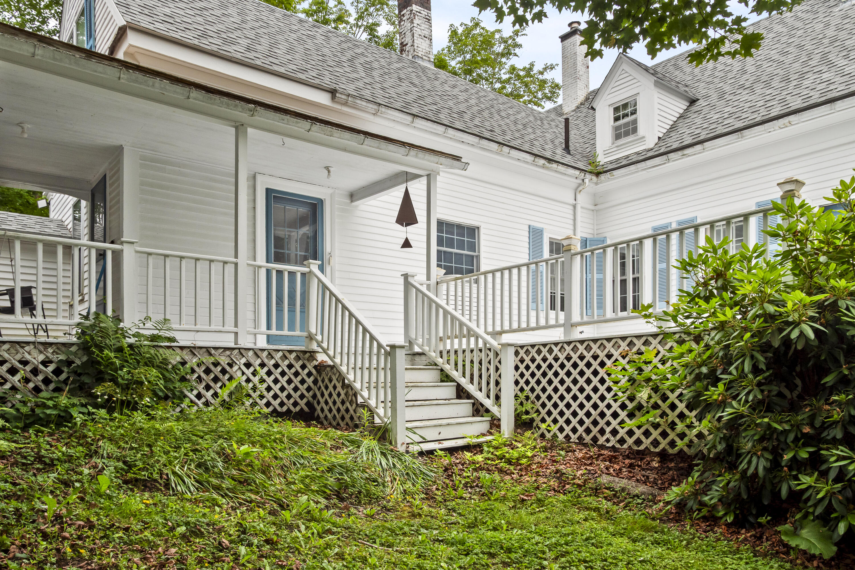 785 W Main Street