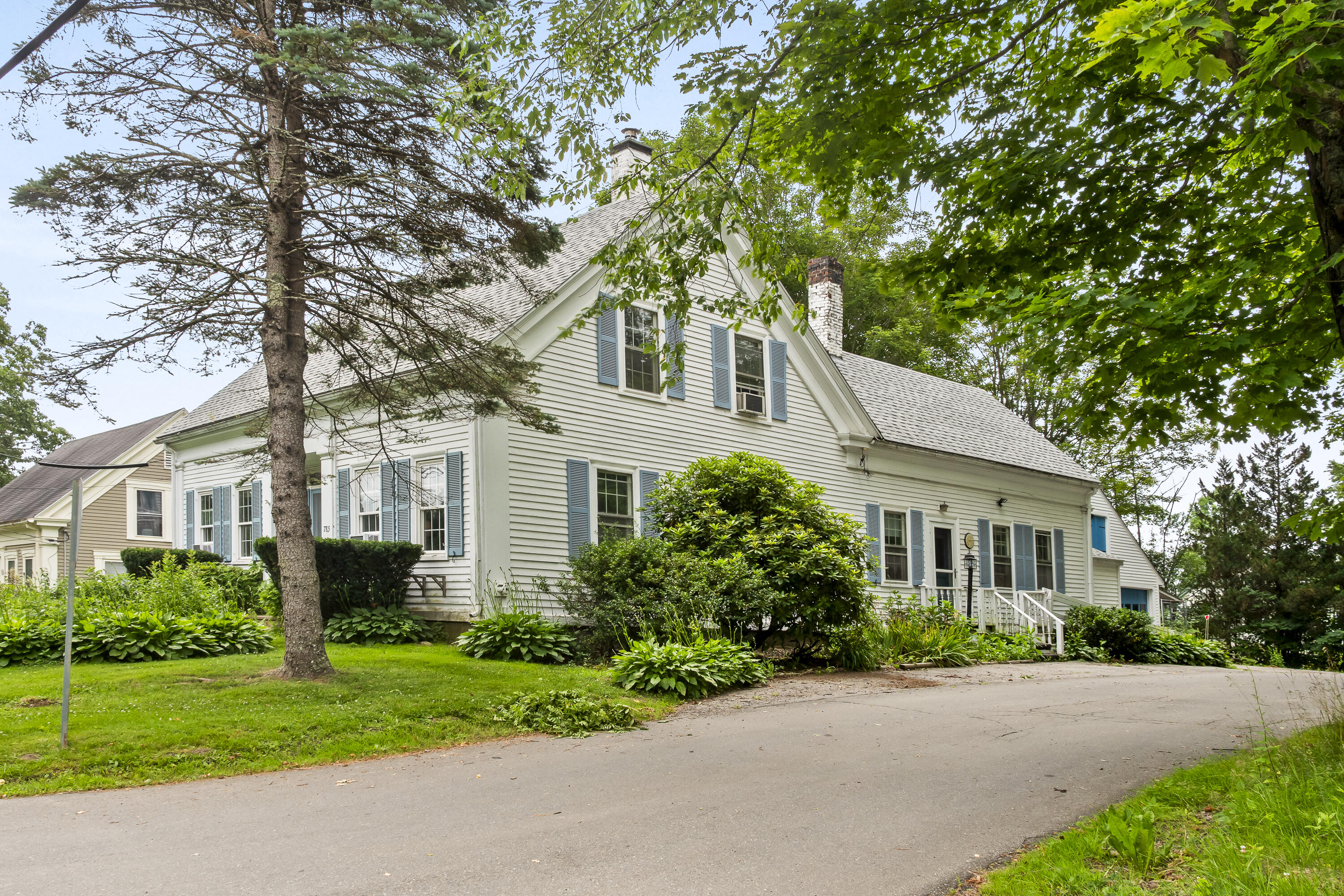 785 W Main Street