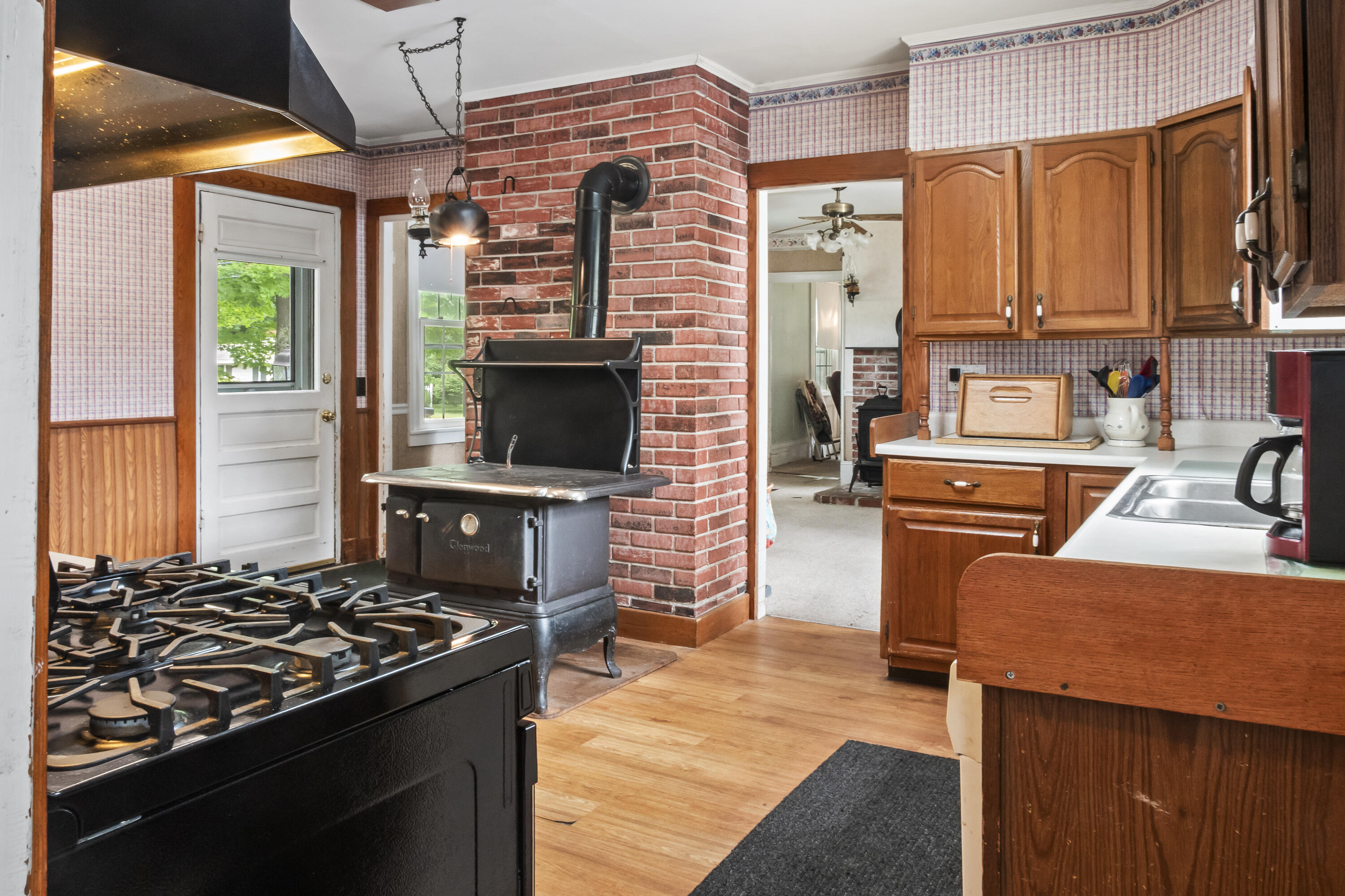 785 W Main Street
