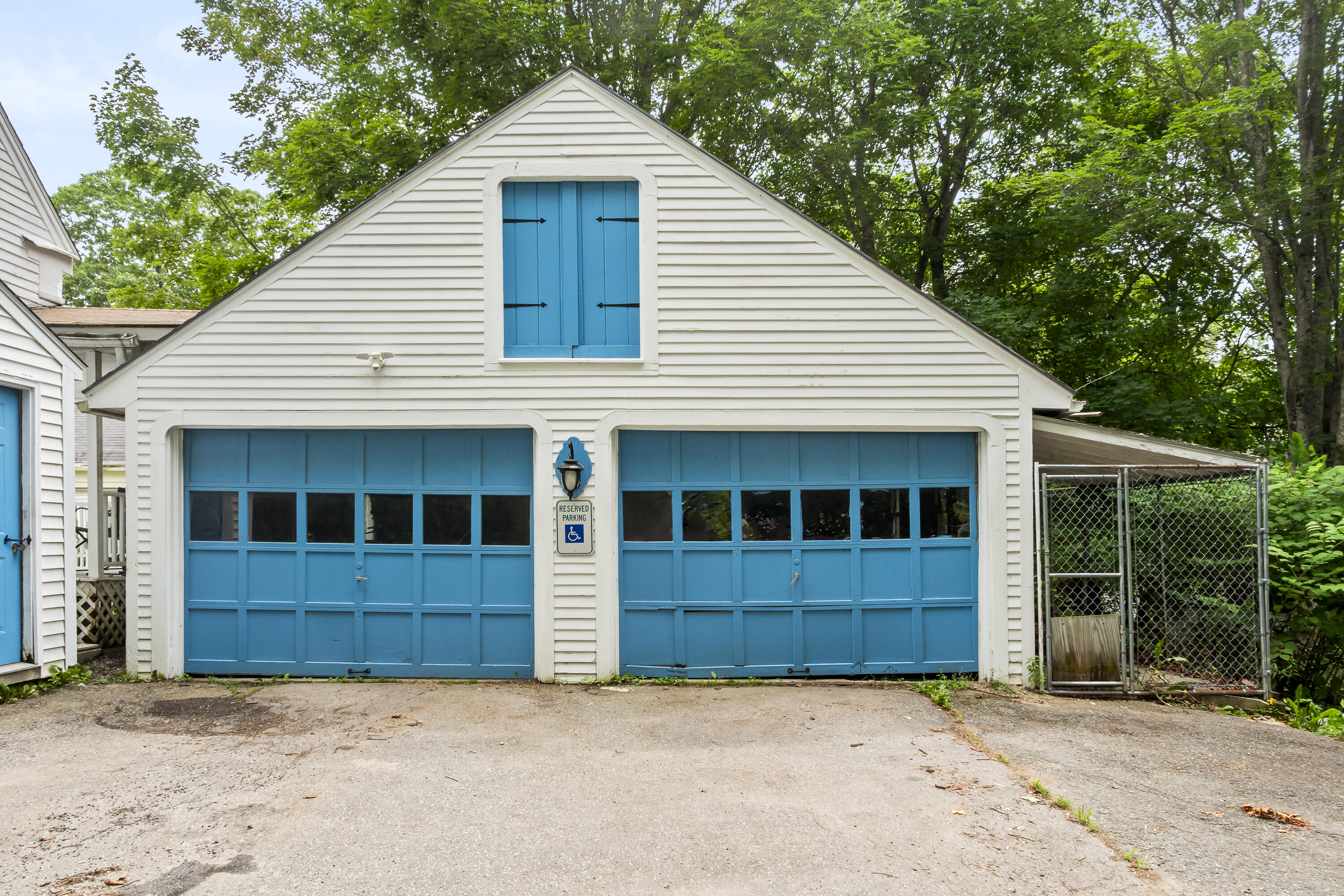 785 W Main Street
