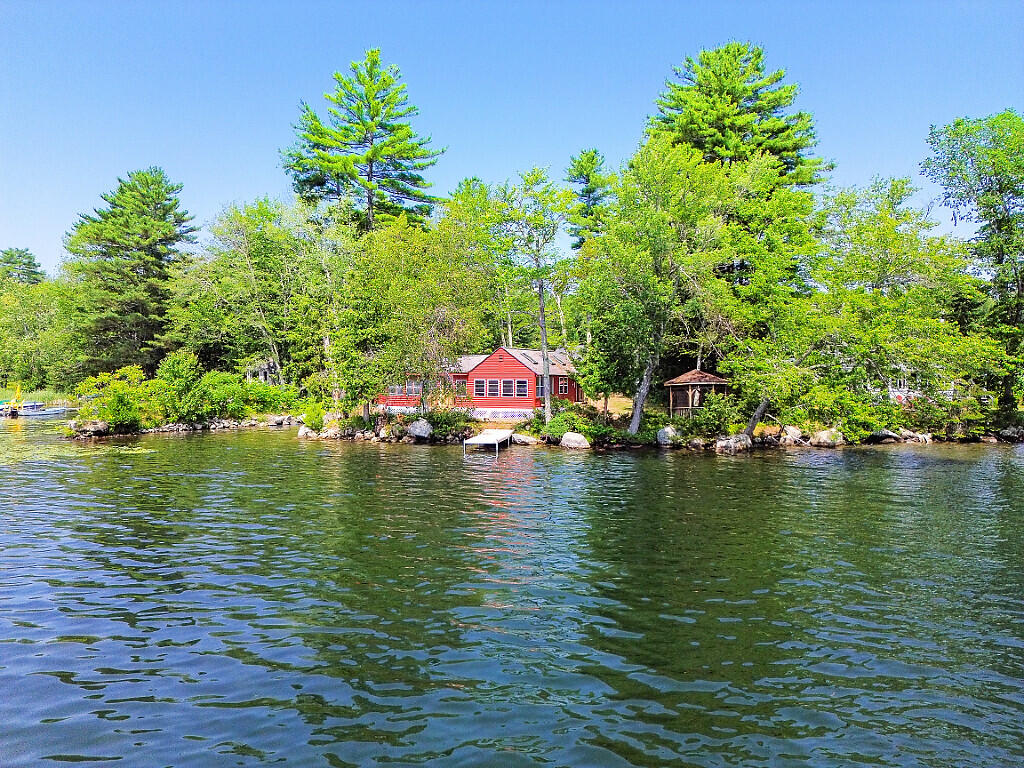 122 Bickford Place