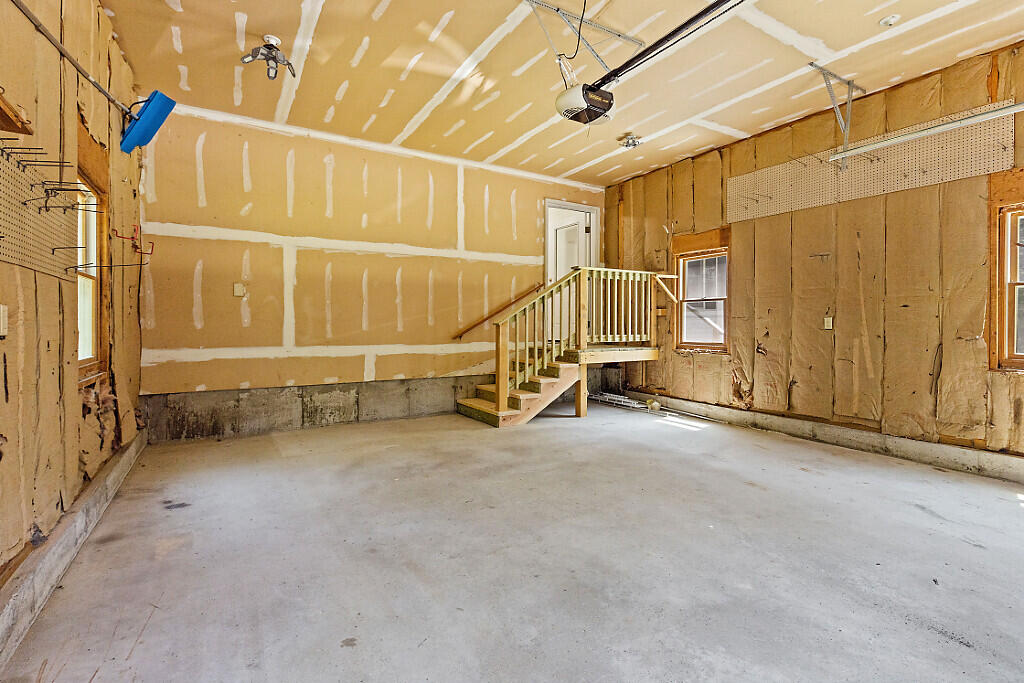 557 Smithfield Road