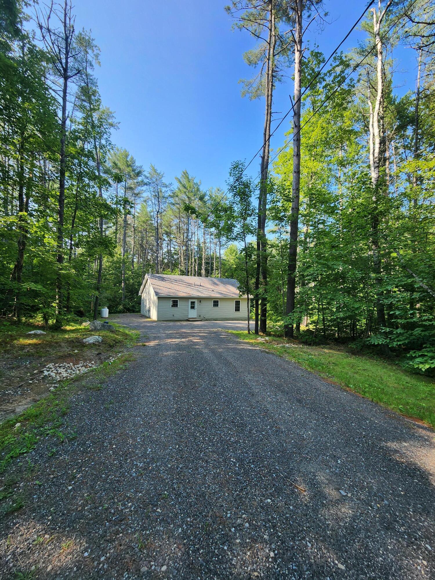 39 Pond Road