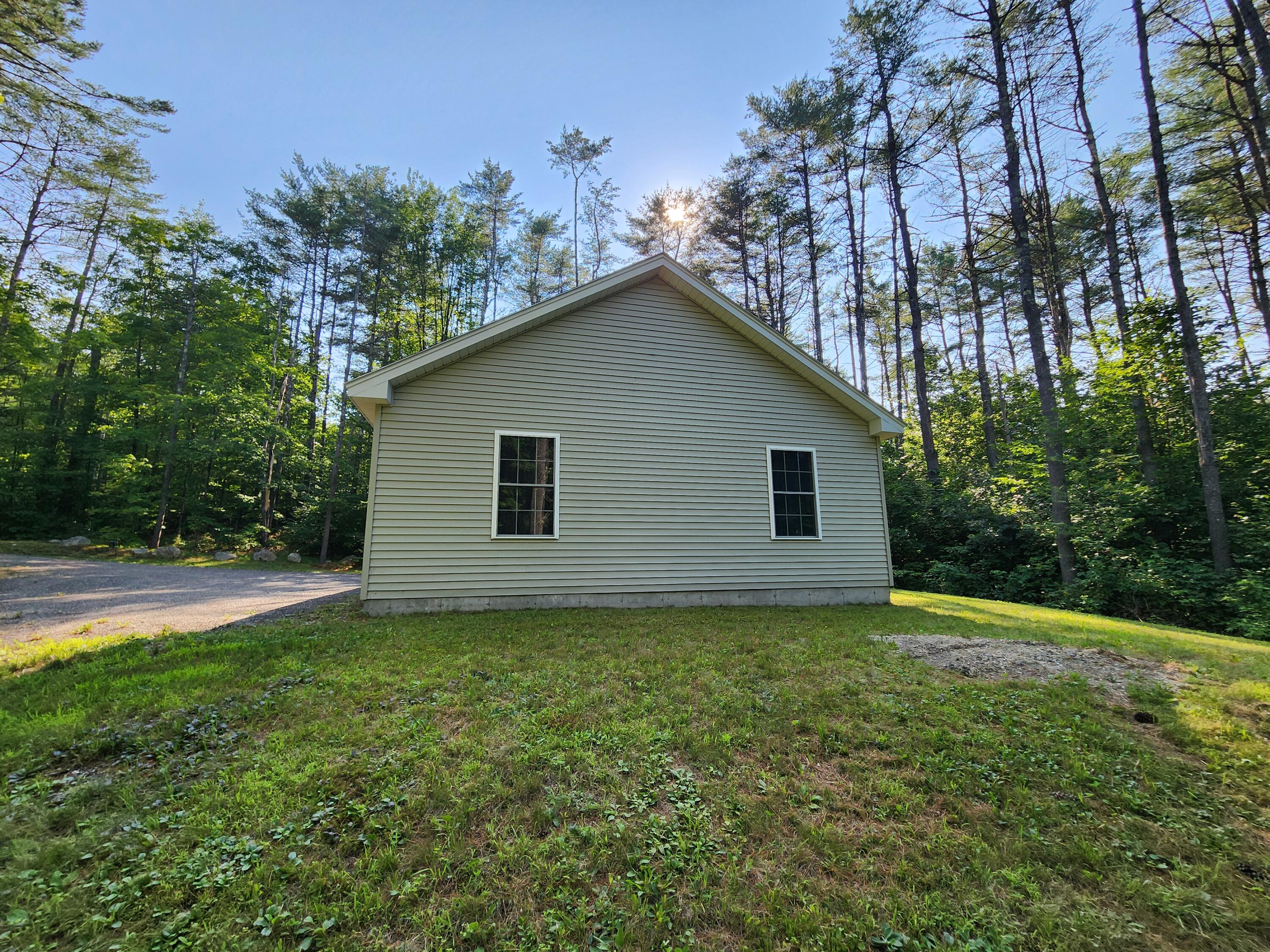 39 Pond Road