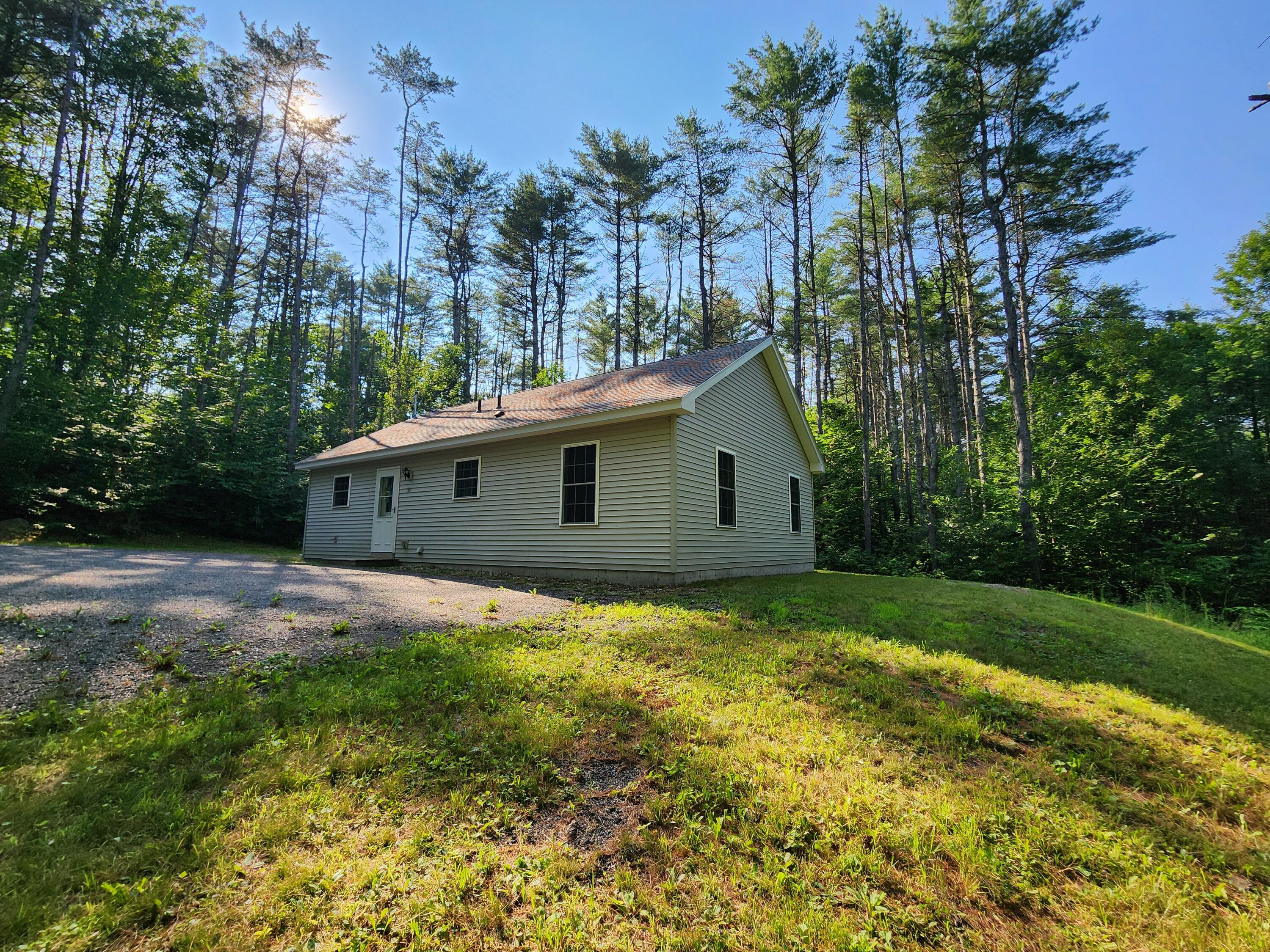 39 Pond Road