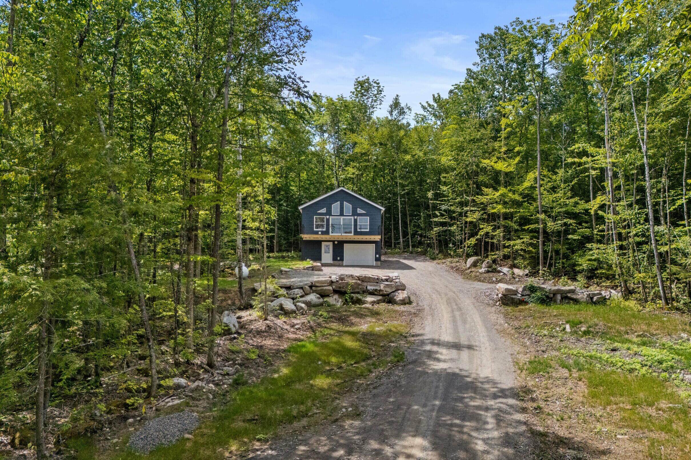 113 Bunker Lane