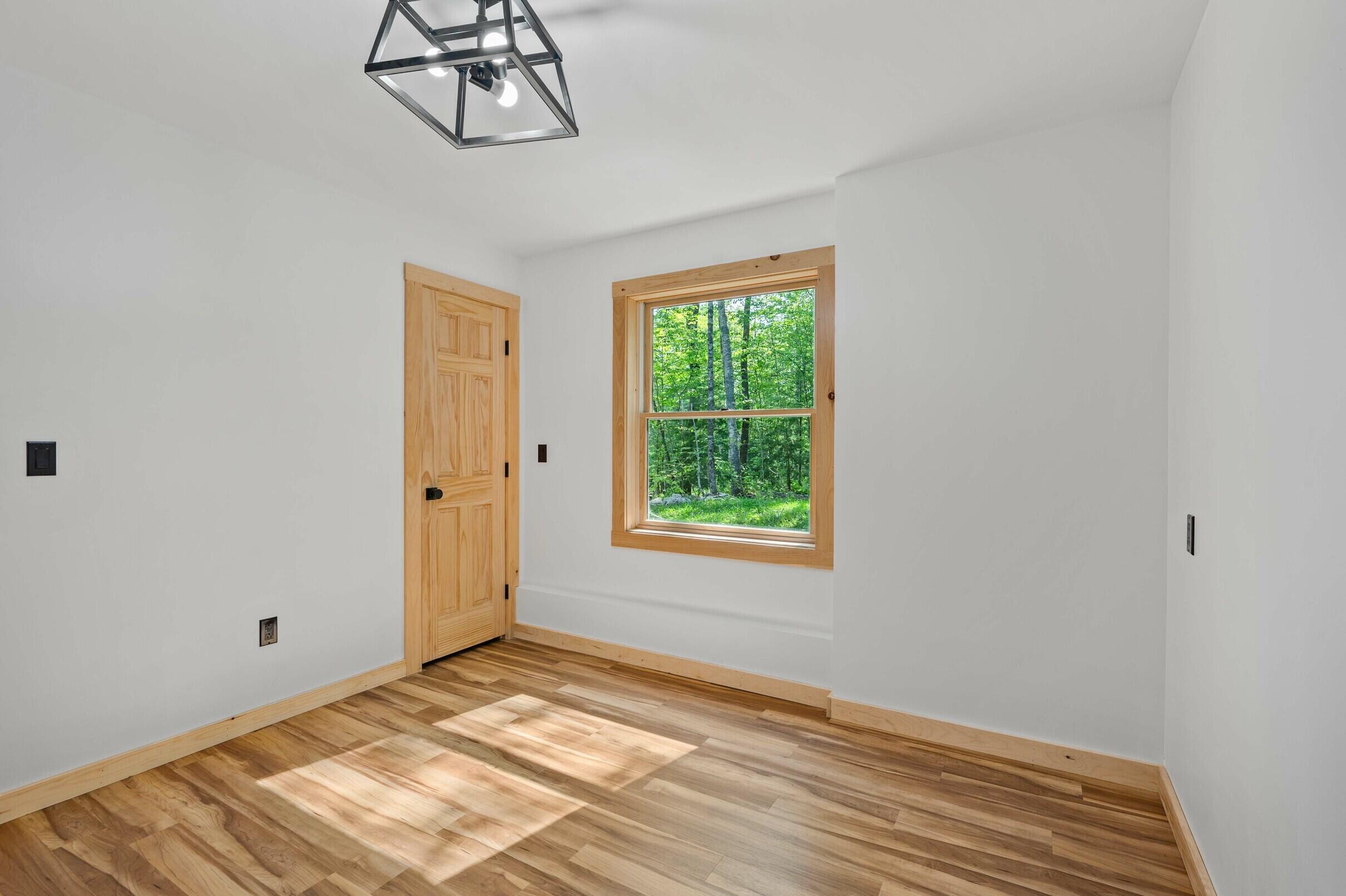 113 Bunker Lane