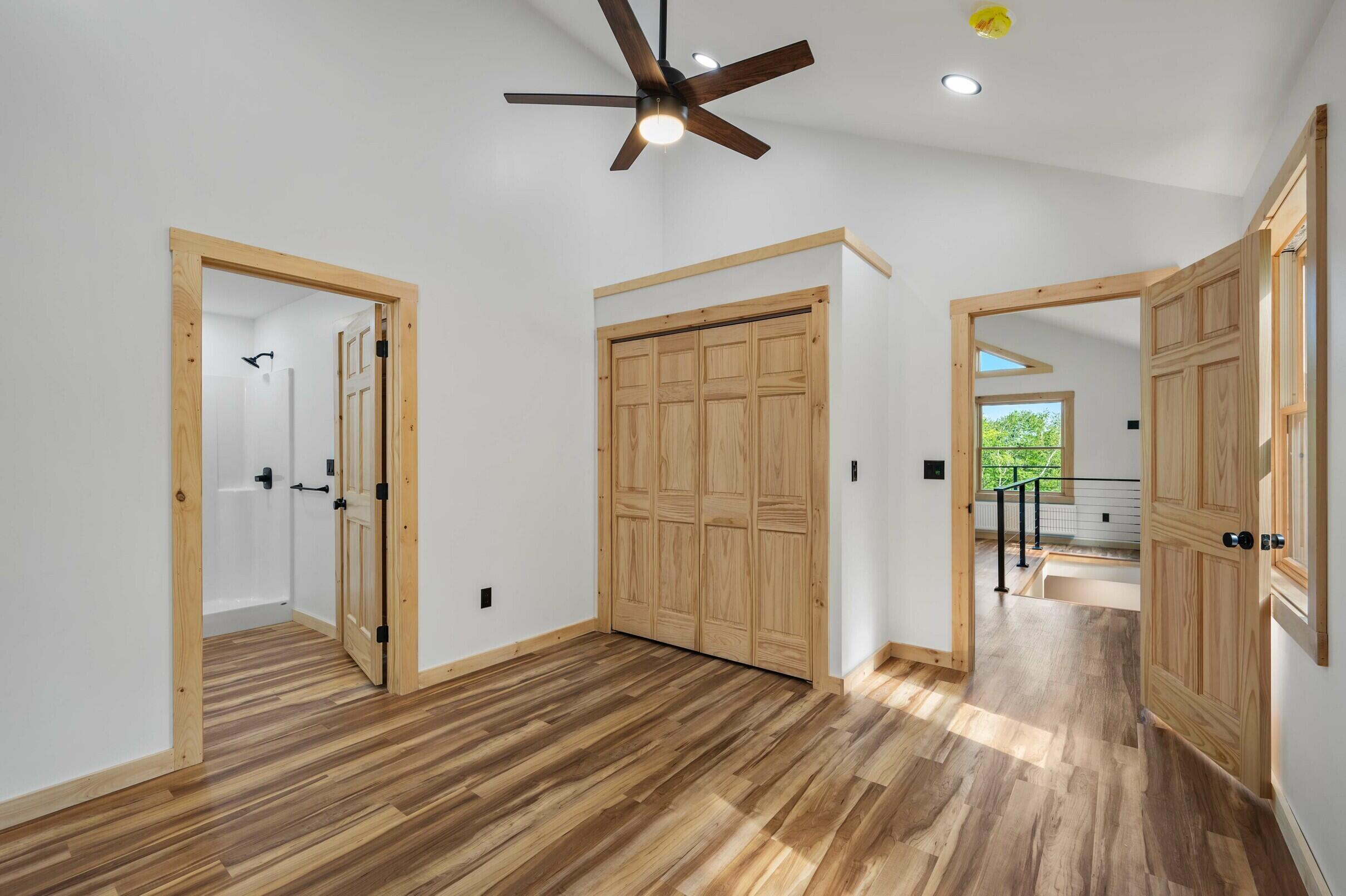 113 Bunker Lane