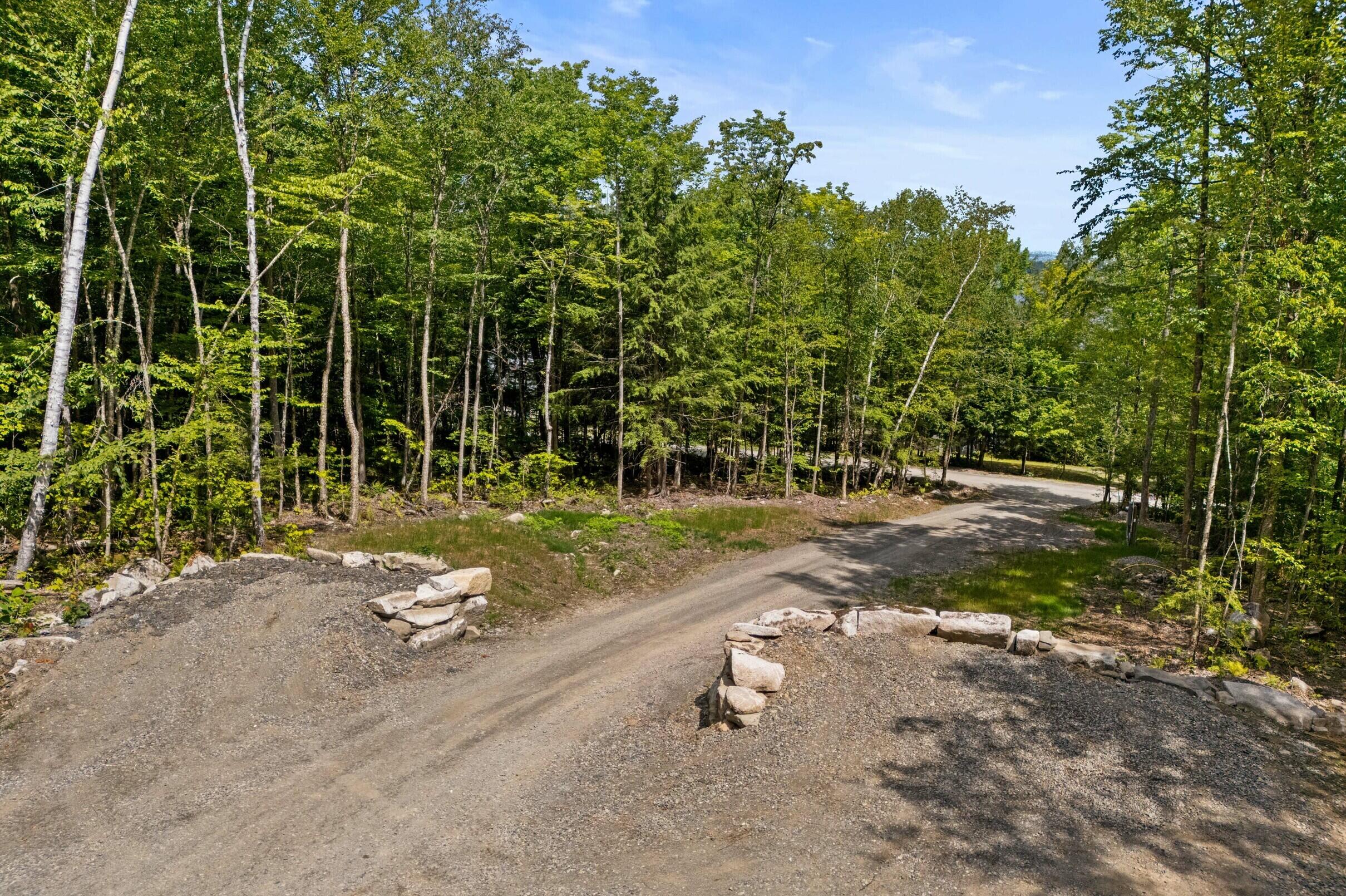 113 Bunker Lane