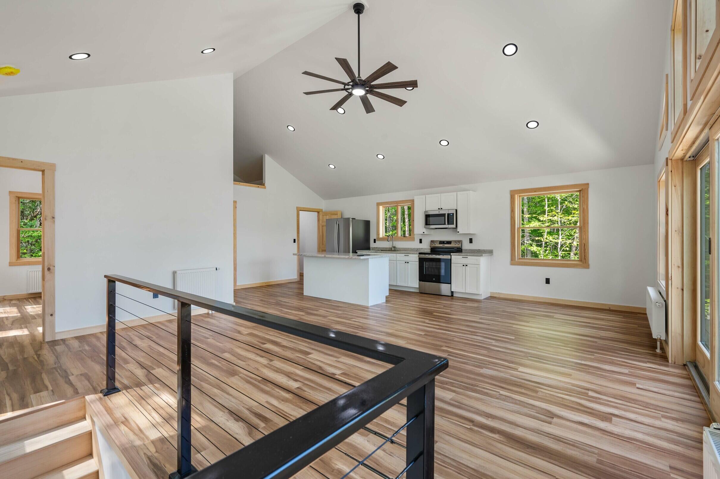 113 Bunker Lane