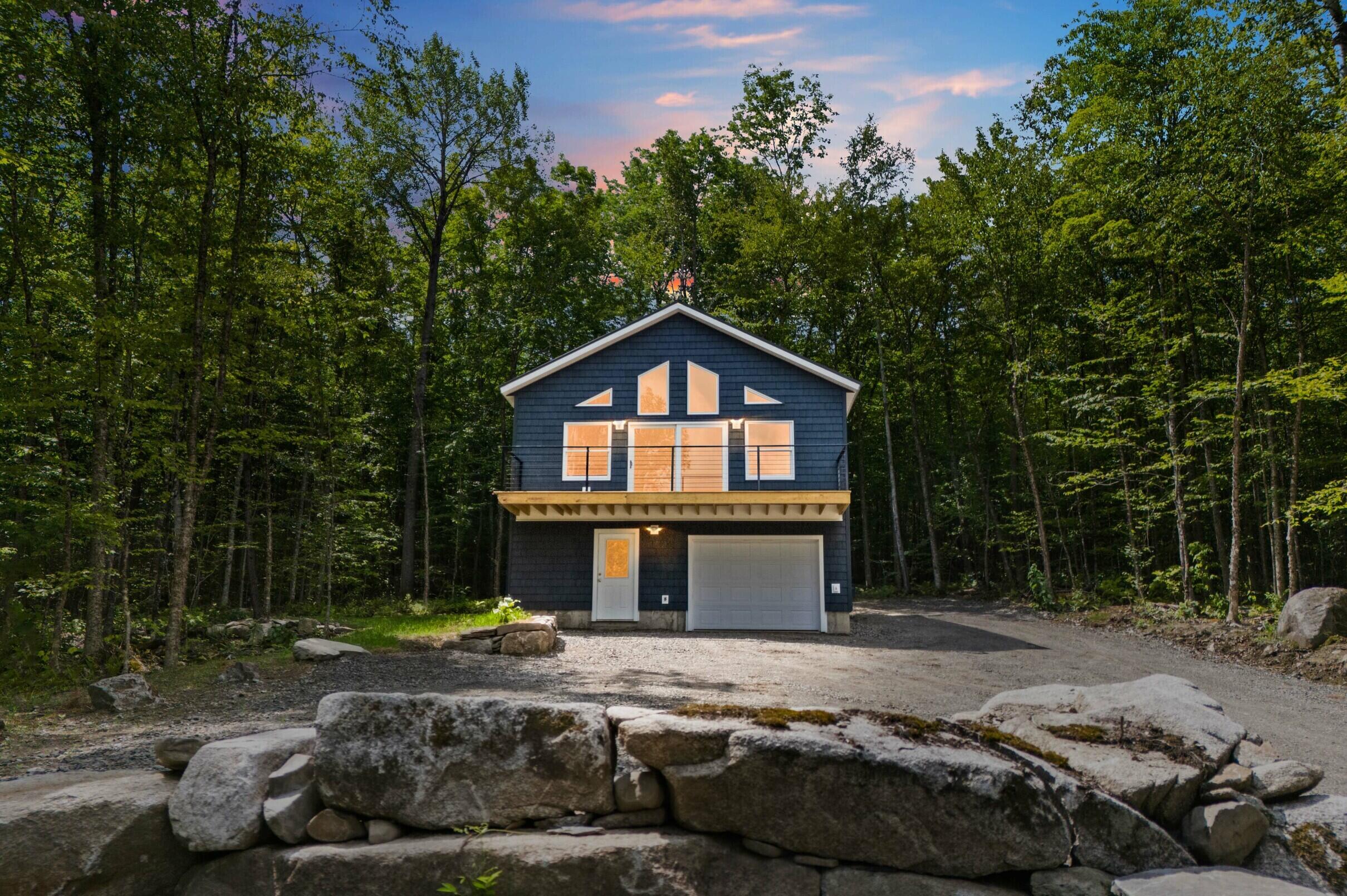 113 Bunker Lane
