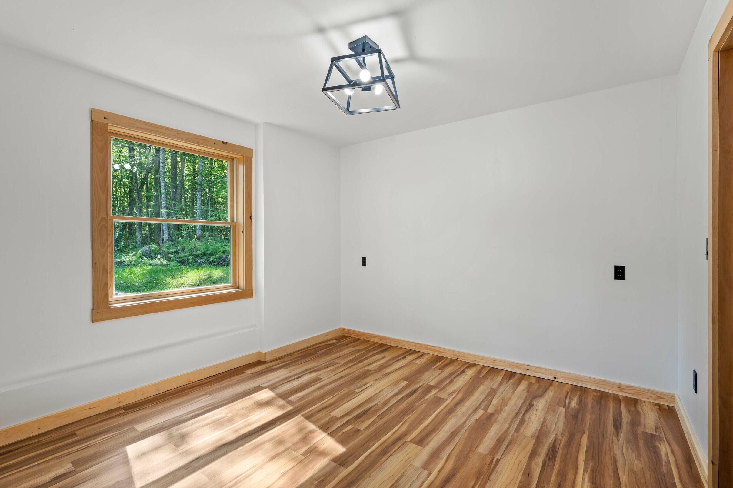 113 Bunker Lane