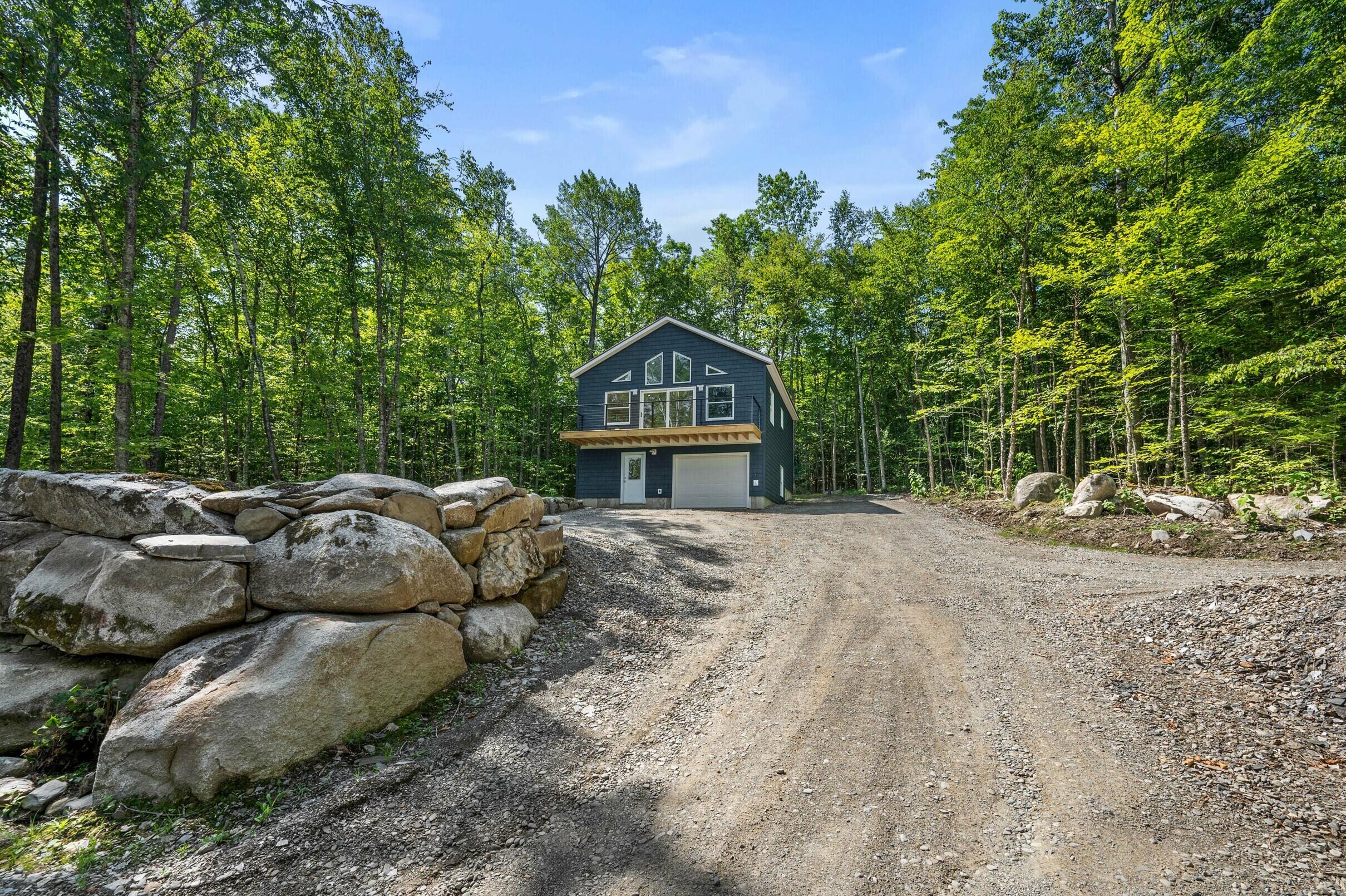 113 Bunker Lane