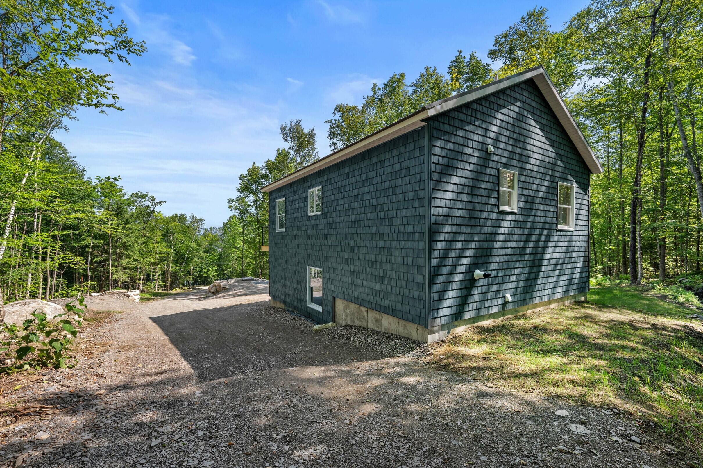 113 Bunker Lane