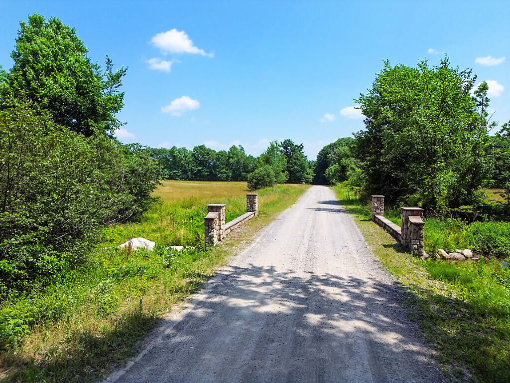 Lot 8 Brodies Path