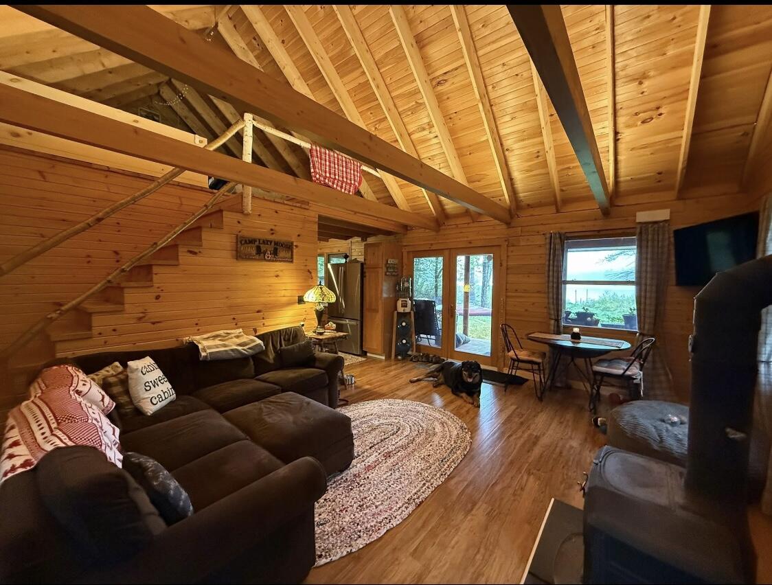 34 Lakeview Drive