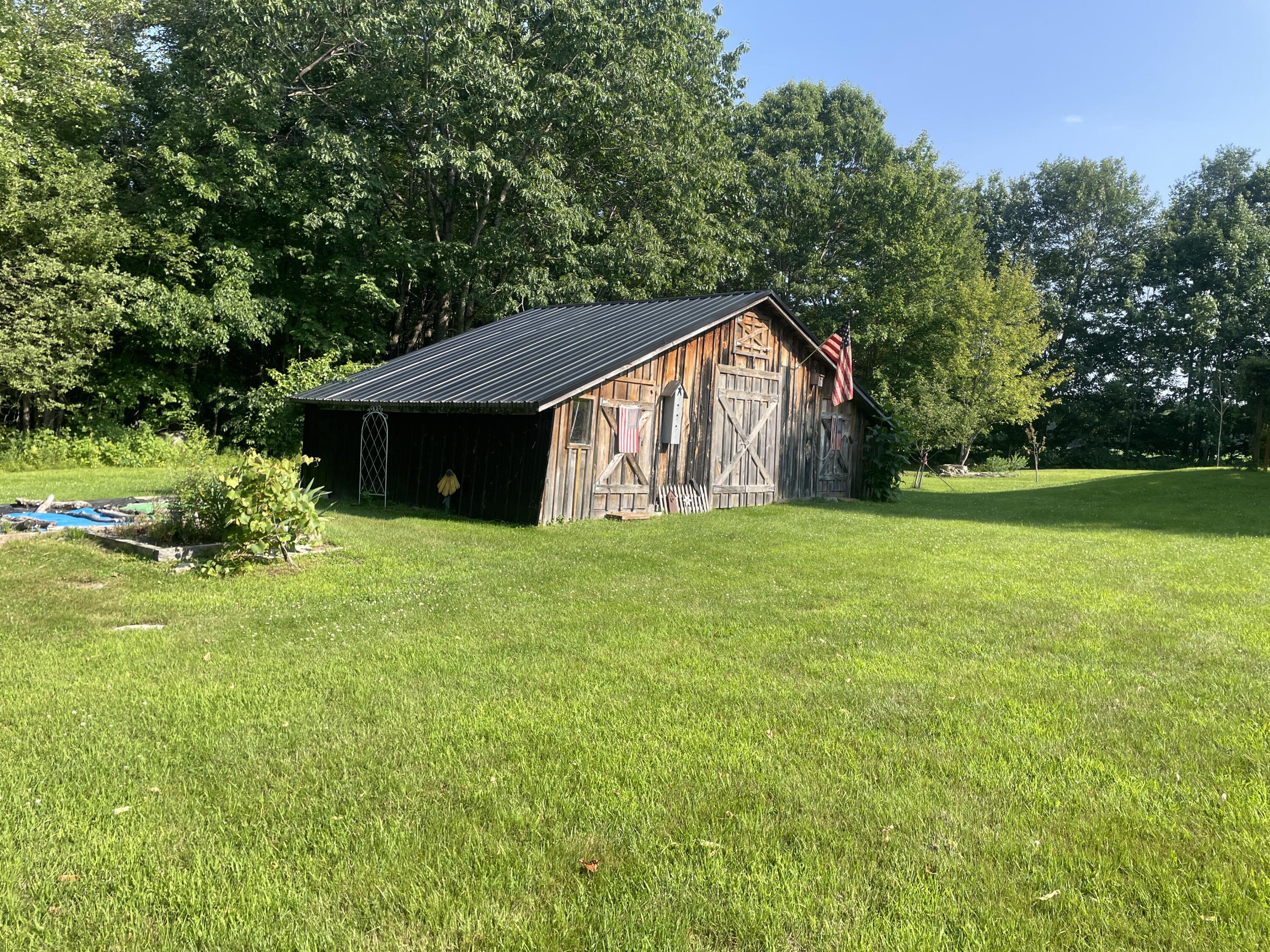 90 Bemis Road, Harmony